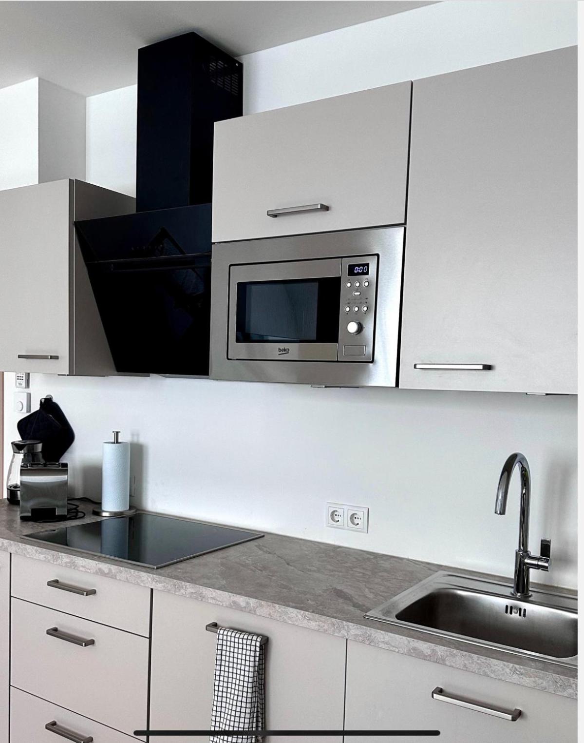 Freshly renovated Apartment in Trendy Area l HG21
