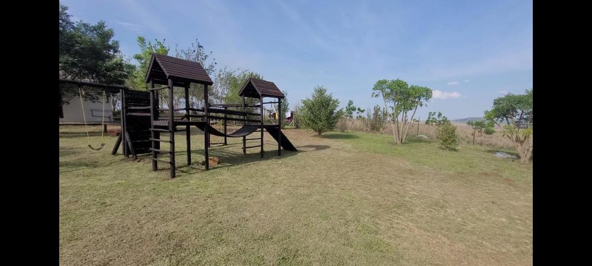 Drakensberg Rise Retreat view 2