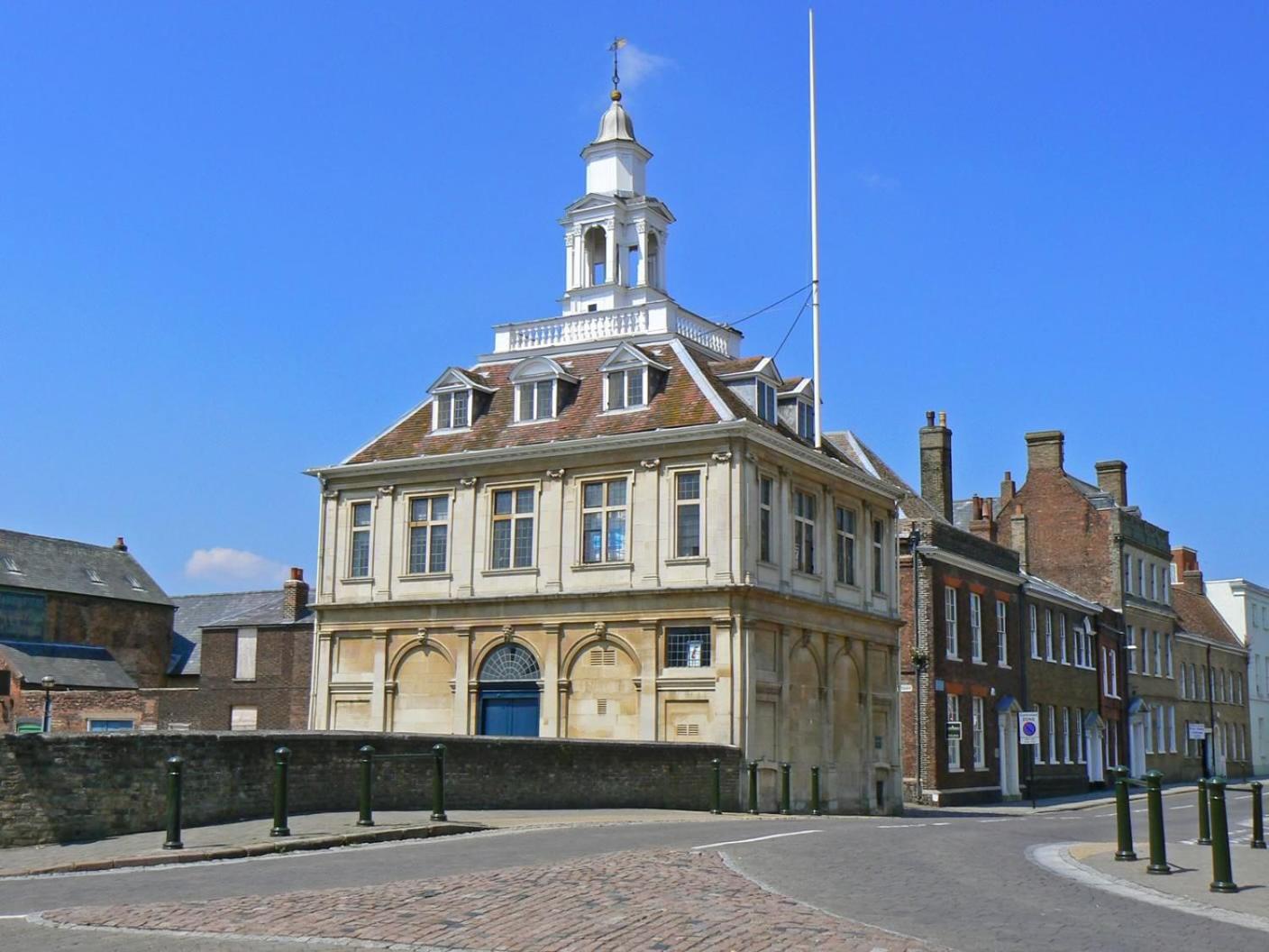 Kings Lynn Vacations - Modern Studio Apartment Kings Lynn - Property Image 5