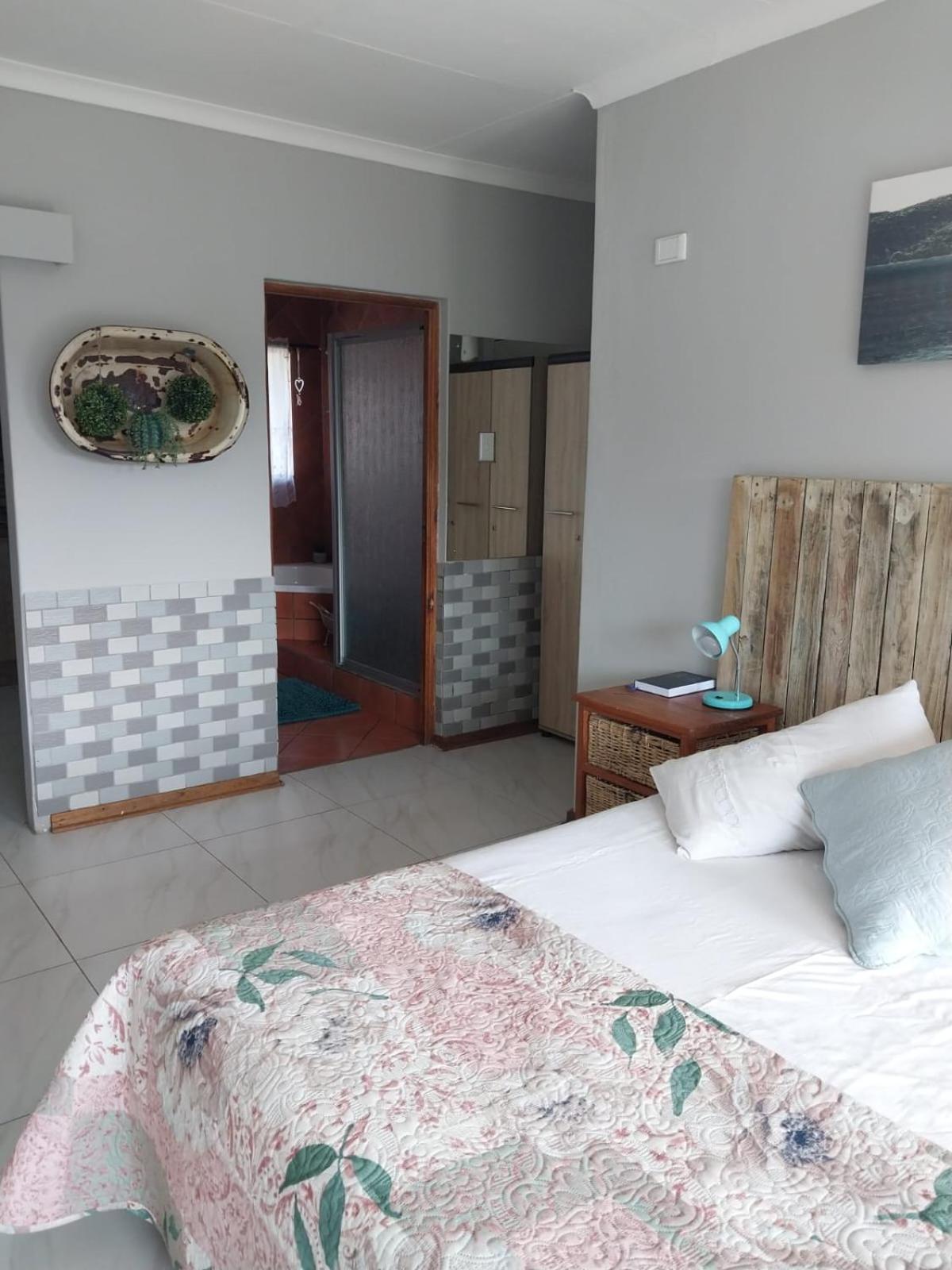 Platberg Self-catering view 3