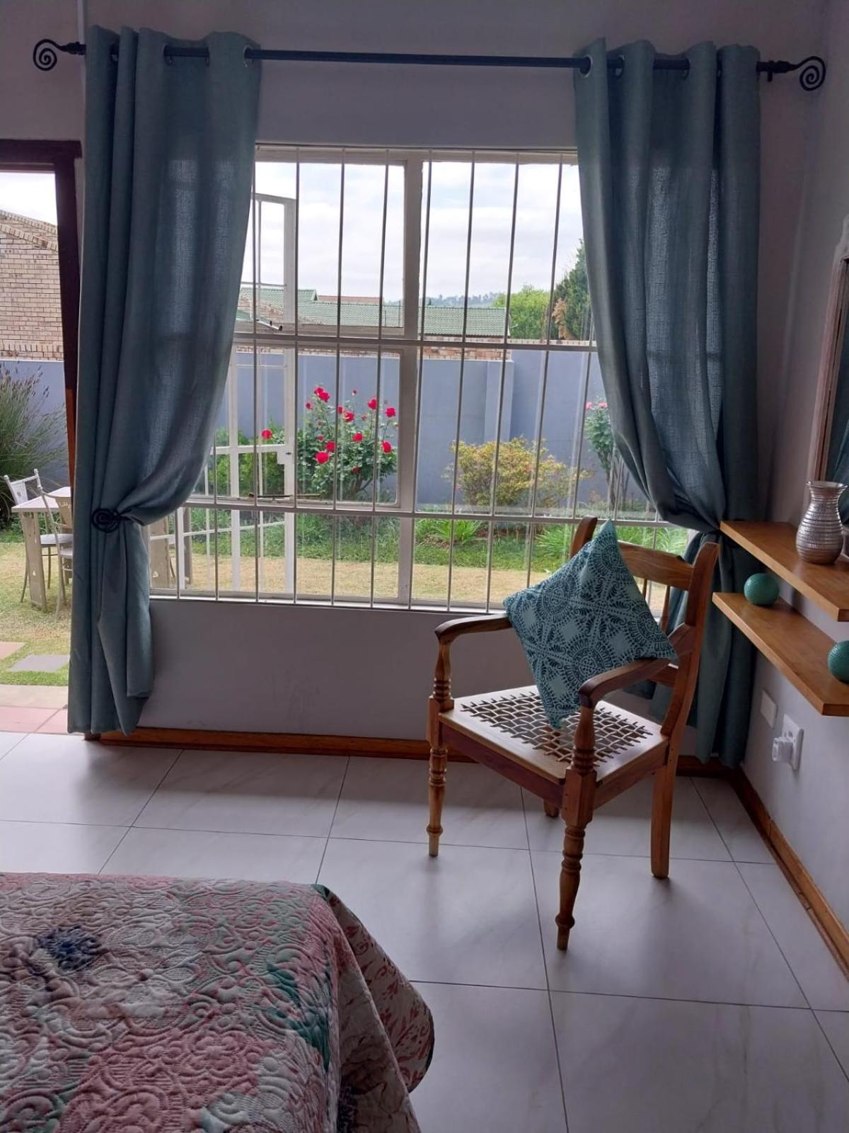 Platberg Self-catering view 4