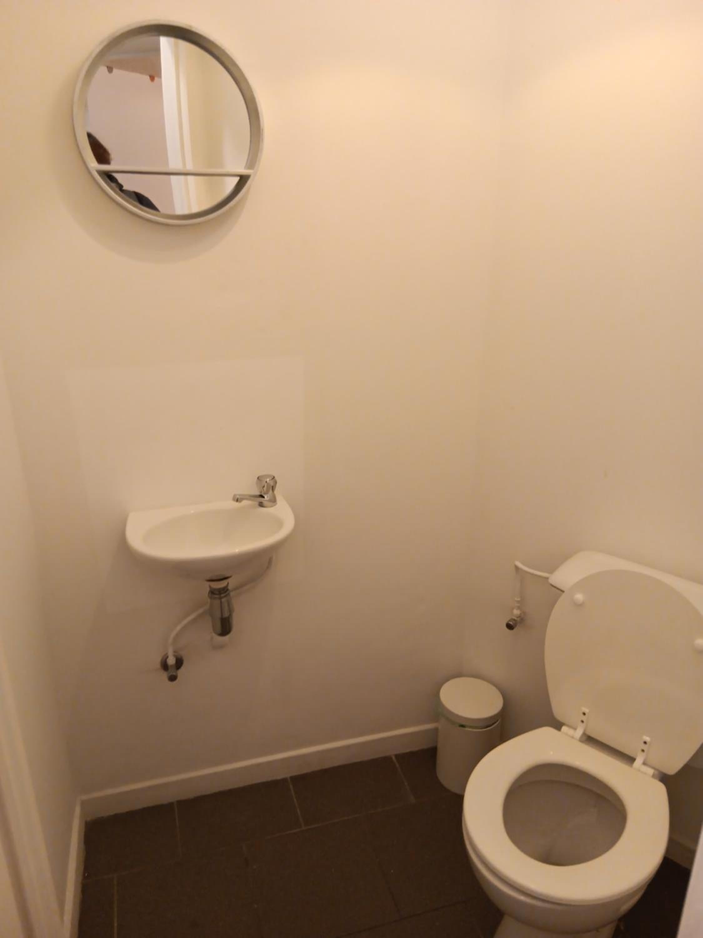 The Luxury White Suite