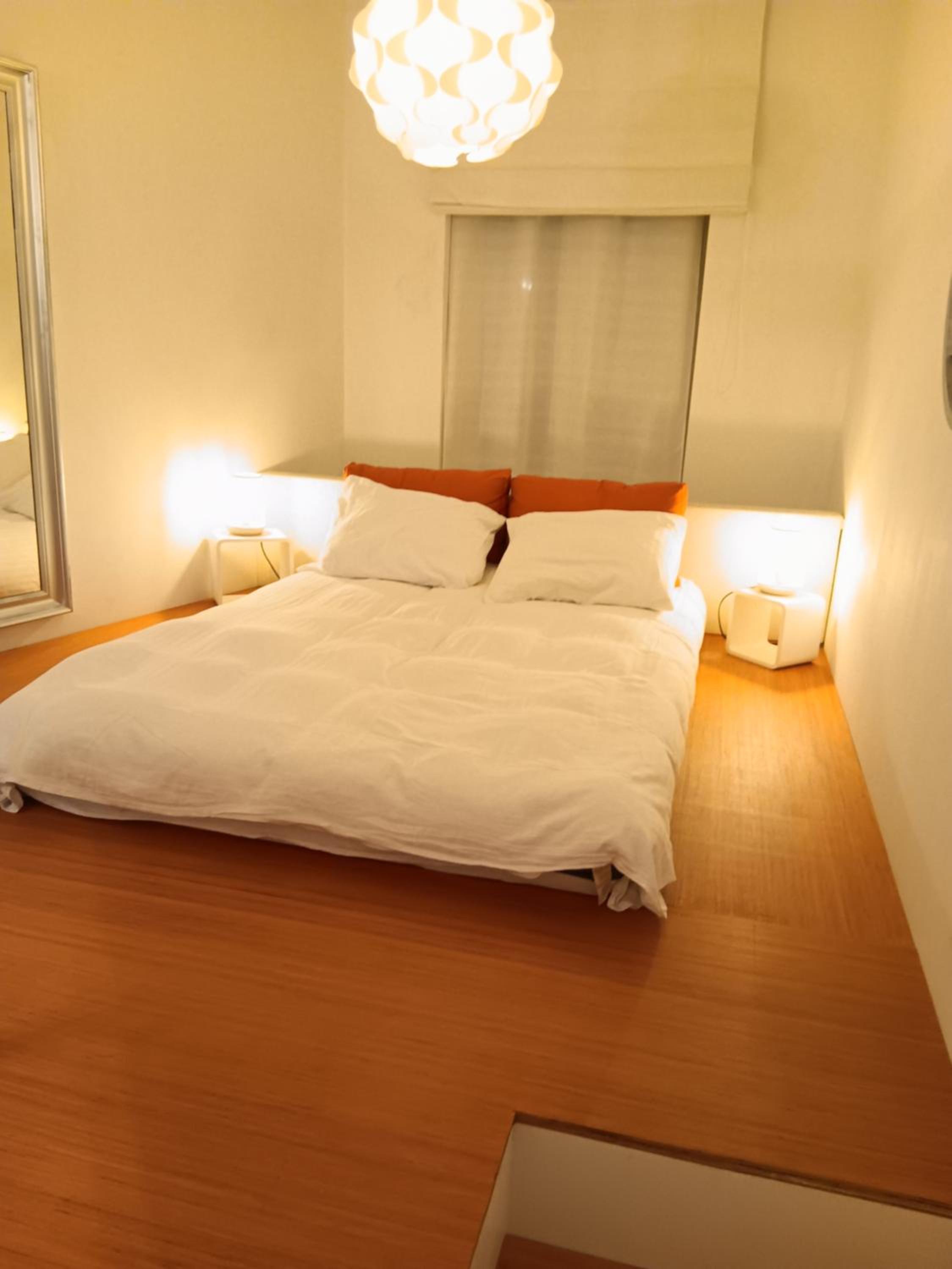 The Luxury White Suite