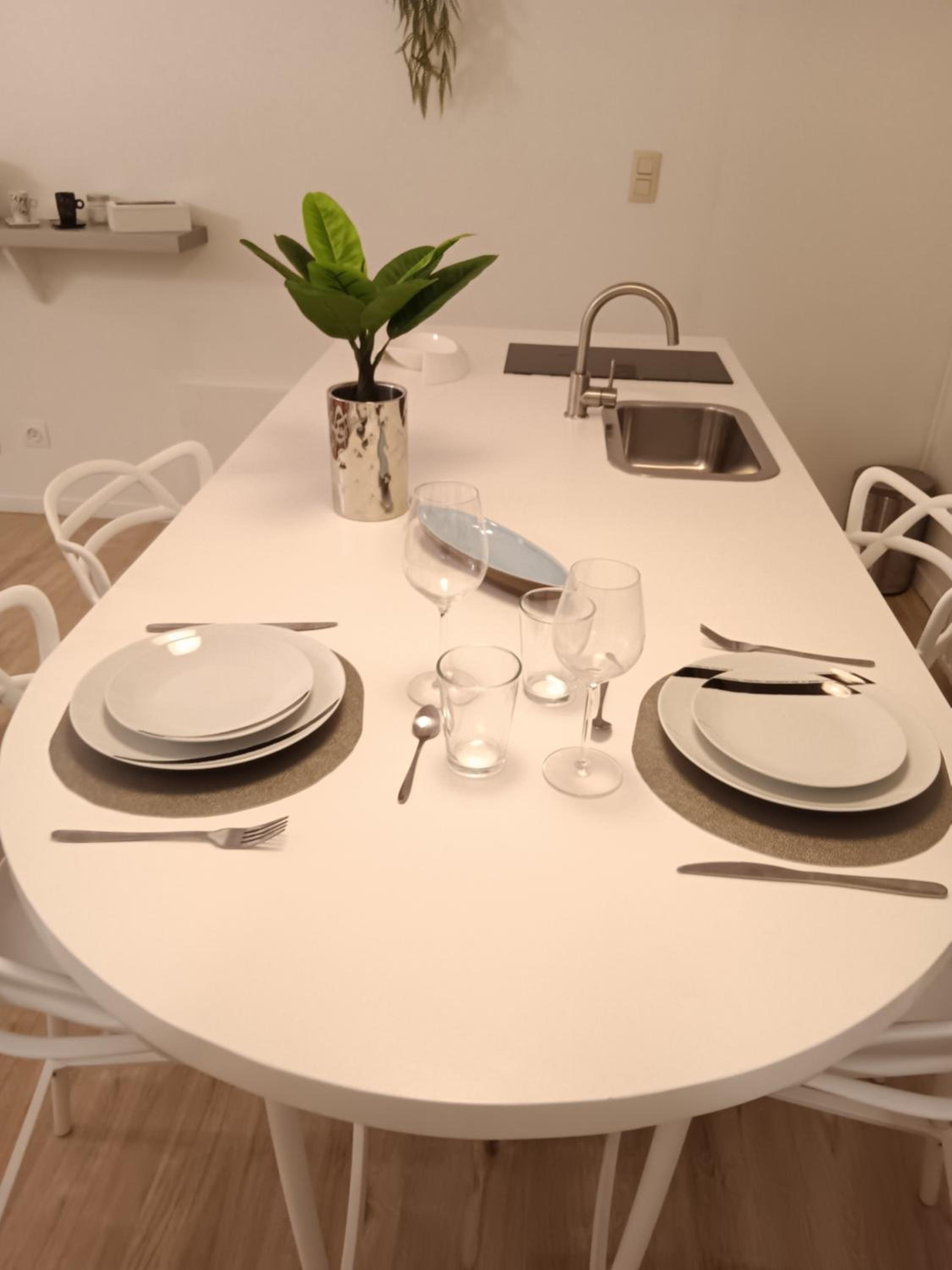 The Luxury White Suite