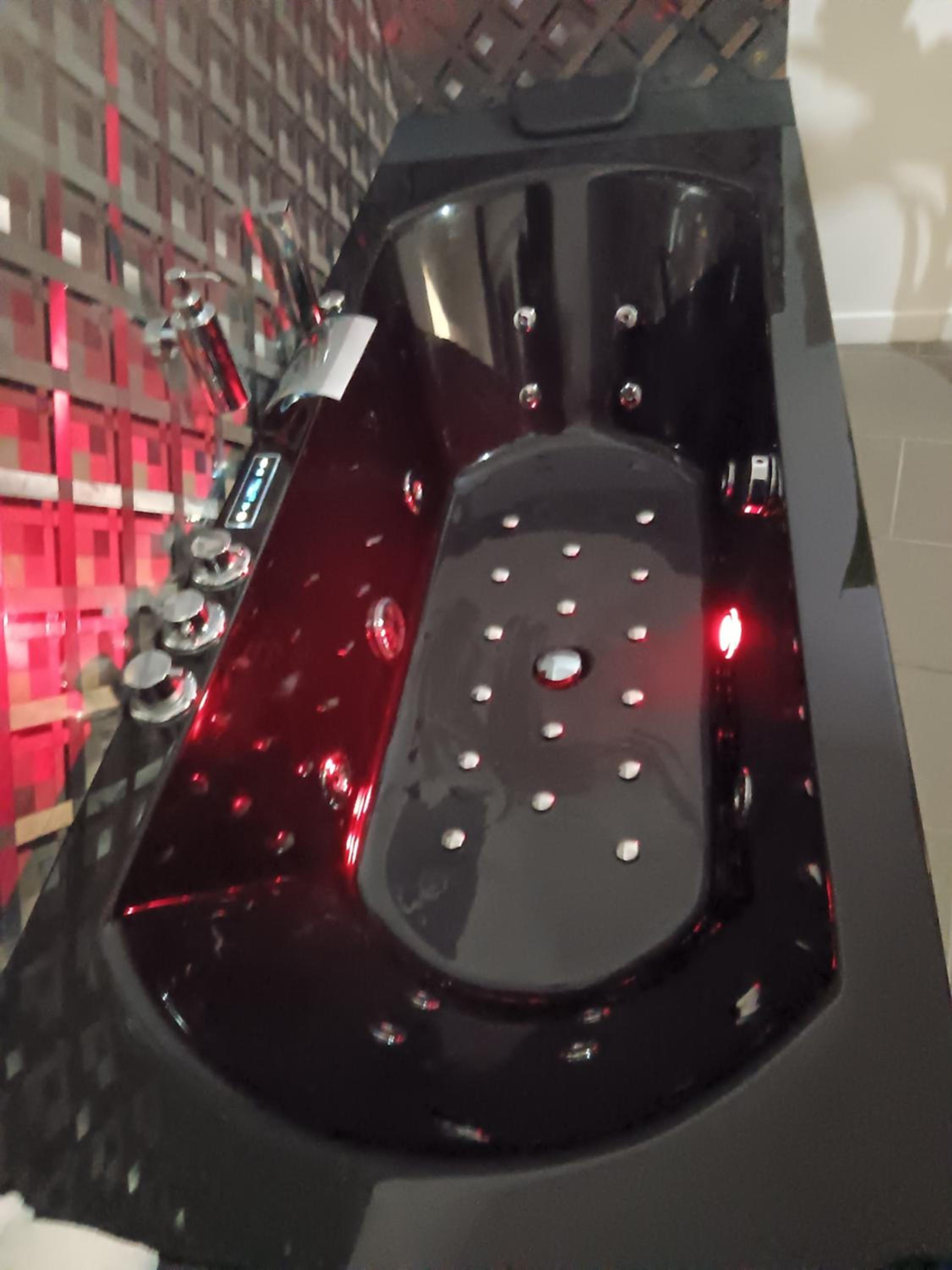 The Luxury White Suite