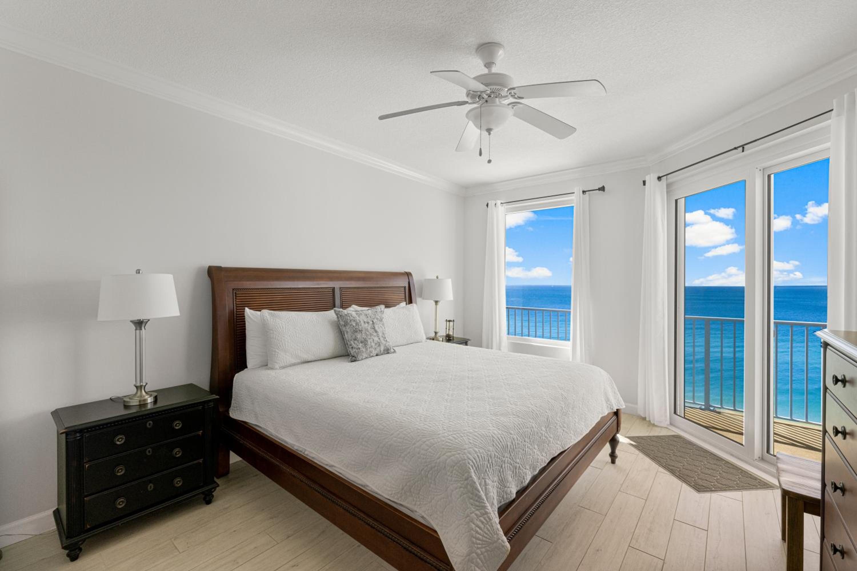 Spectacular 3BD Beachfront Condo! Spacious! by Dolce Vita Getaways PCB view 2