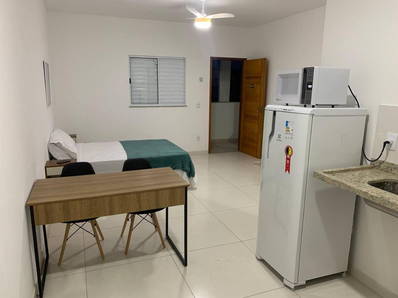 Loft LISBOA para Casais, em Iguaba Grande, 3 Pessoas, 150 metros da praia