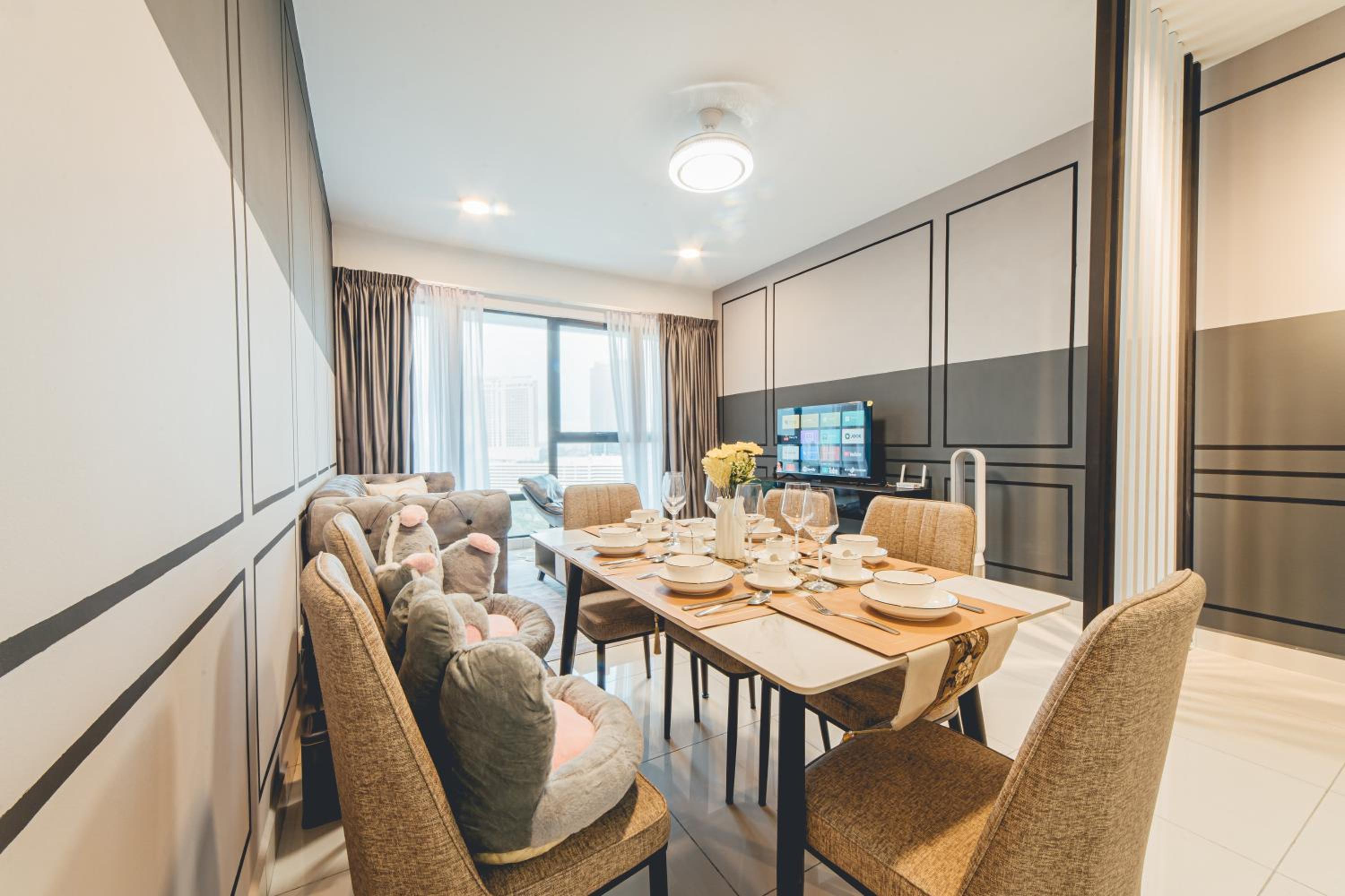Mosaic Grand Luxury 3BR w bathtub near Midvalley by Our Stay