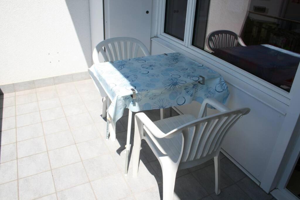 MicroAppartment with bath and cozy balcony