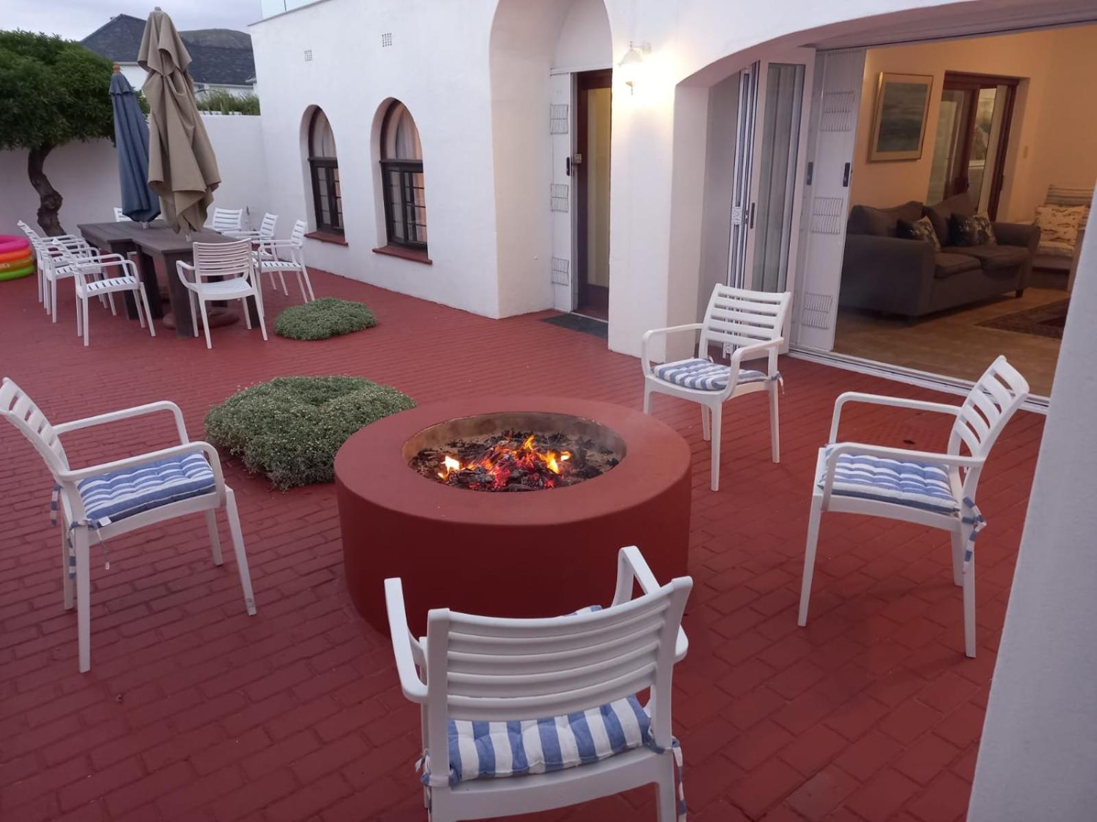 Casa Familia view 3