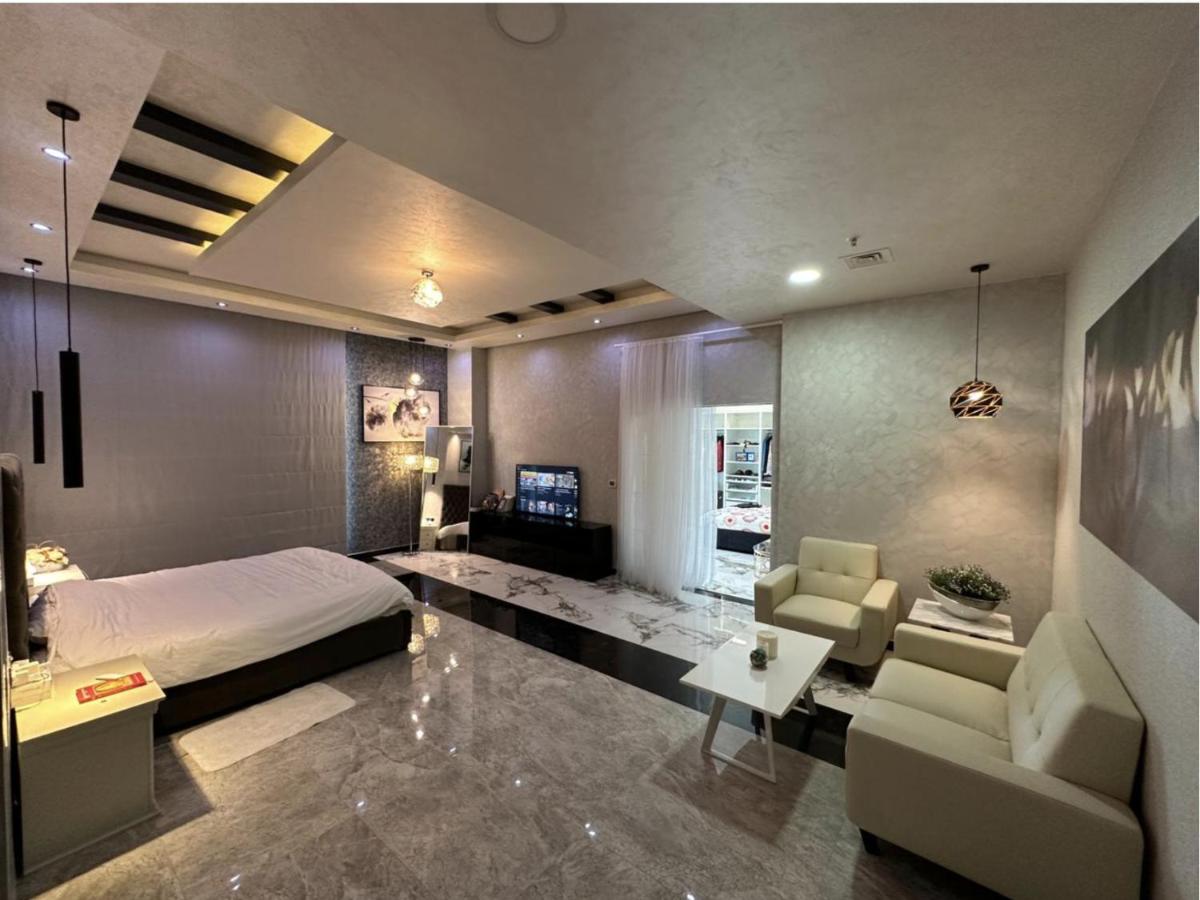 Downtown Al Bahar Apartments