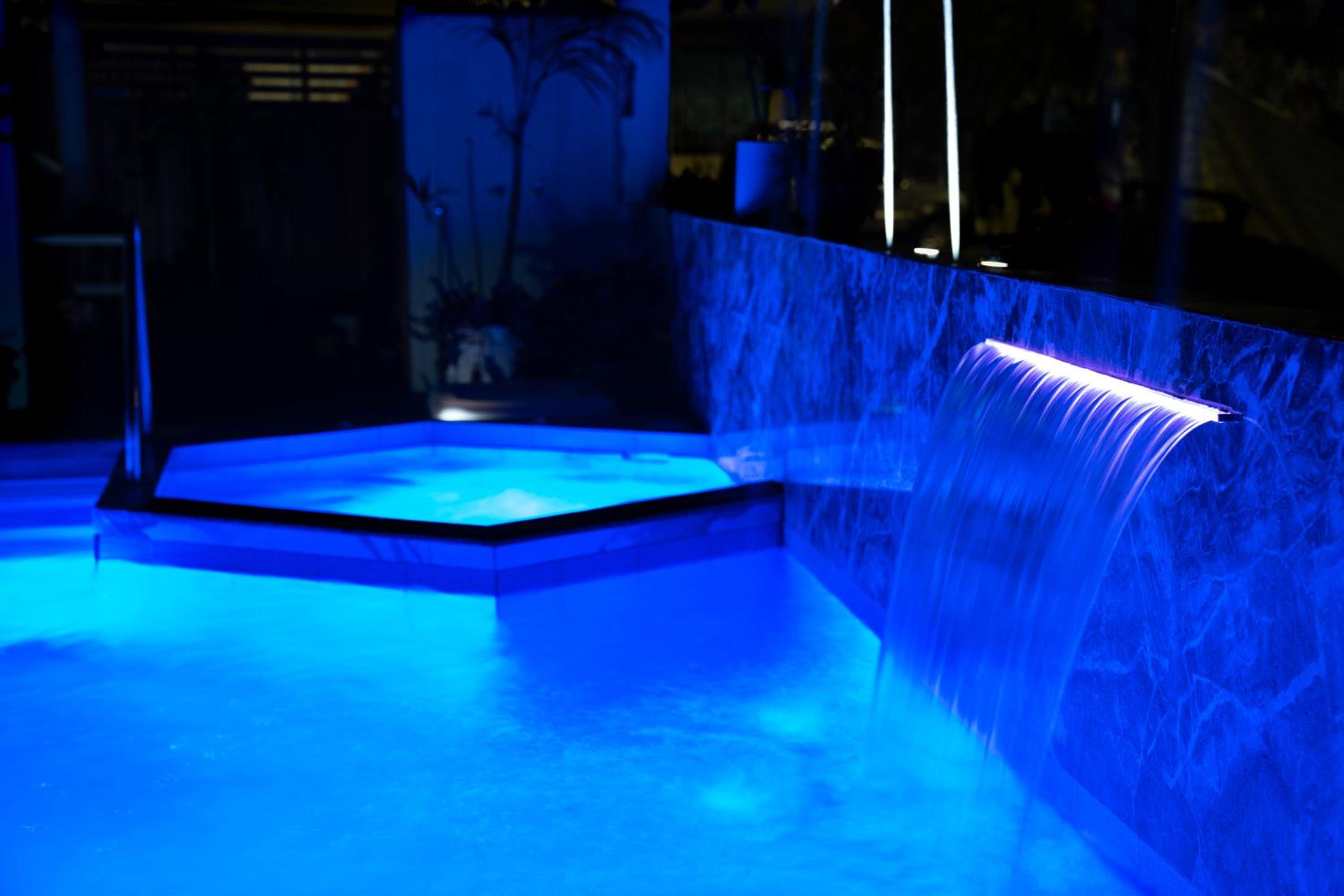 EXCLUSIVE CONDO GALAPAGOS & BEYOND 3 view 2