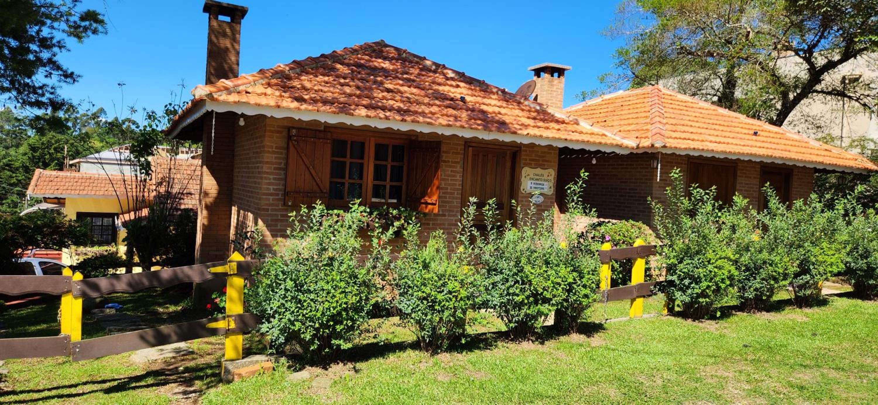 Chales Encanto Suíço en Monte Verde
