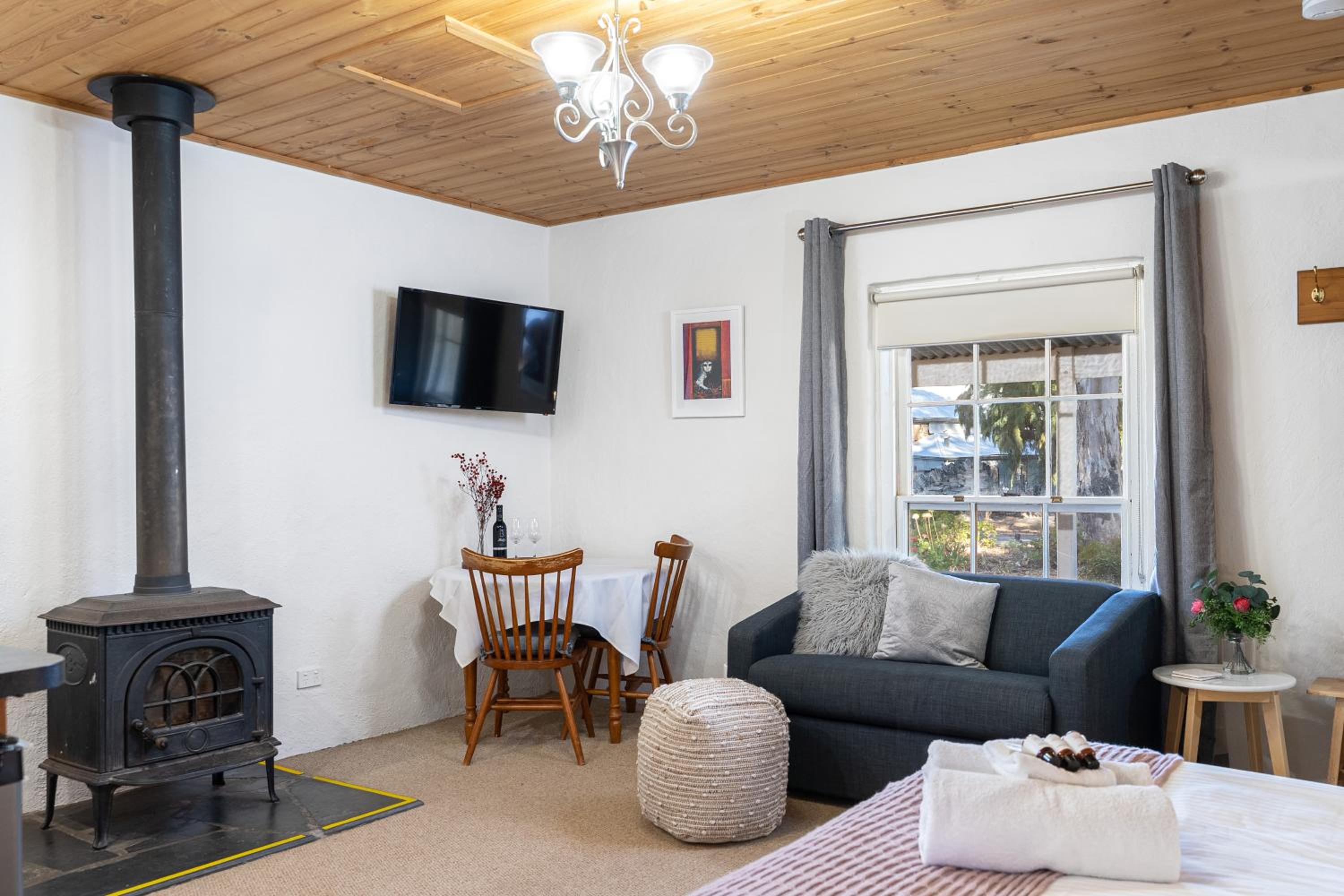 Reillys Wines Heritage Cottages