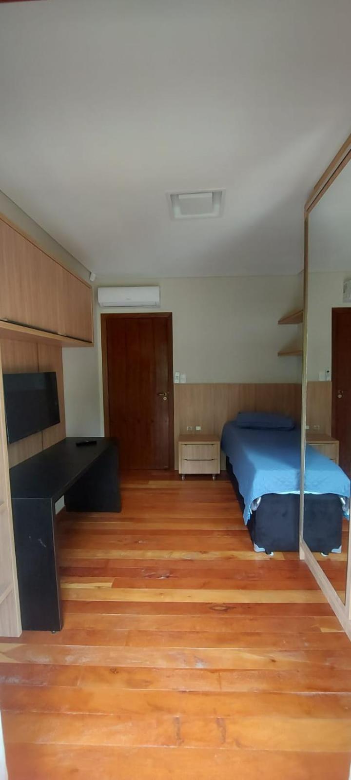 CASA PRAIA DE MARISCAL, BOMBINHAS