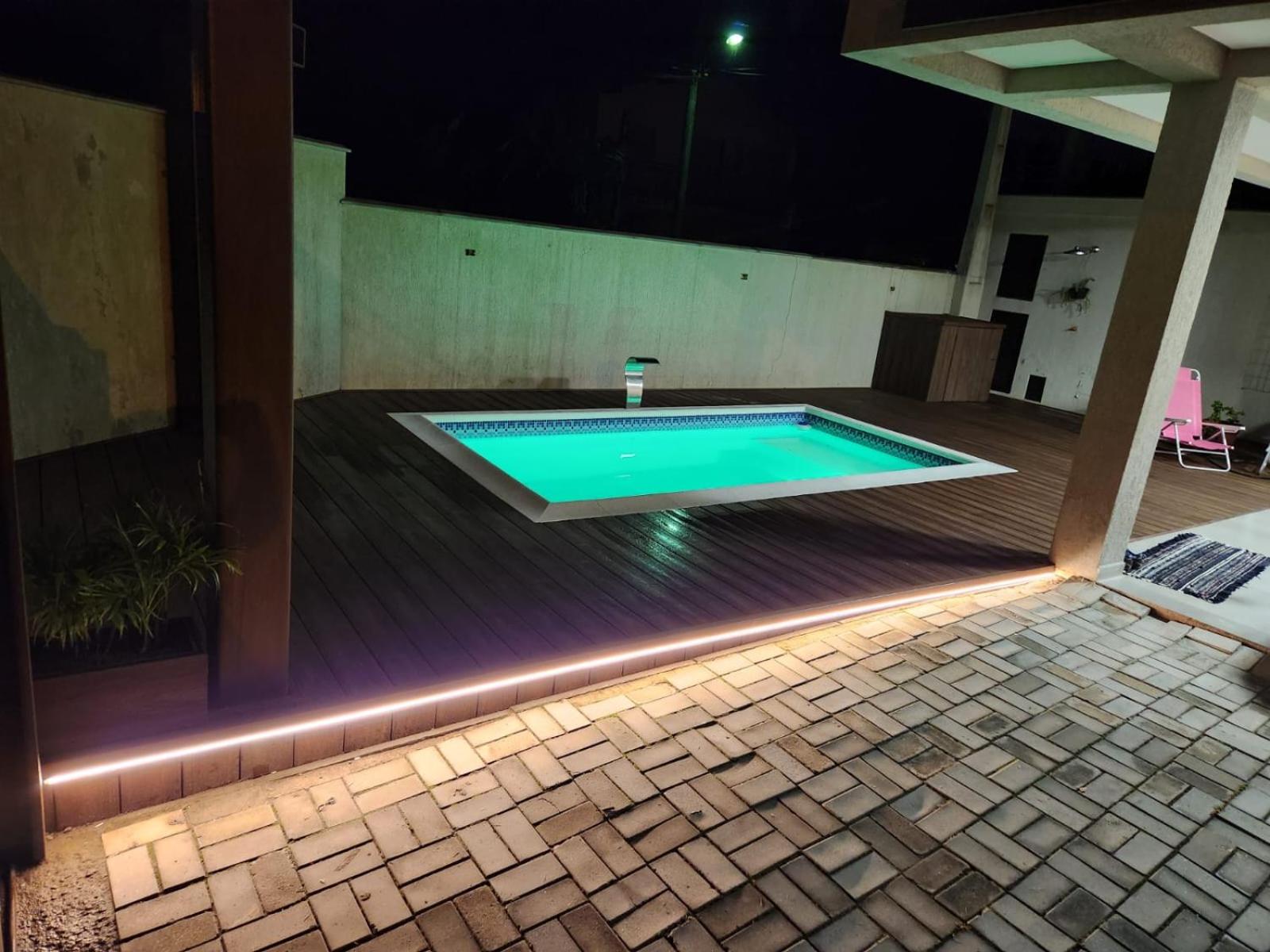 CASA PRAIA DE MARISCAL, BOMBINHAS