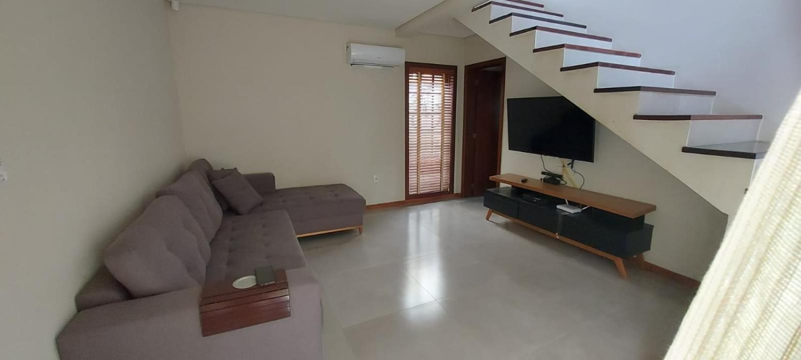 CASA PRAIA DE MARISCAL, BOMBINHAS