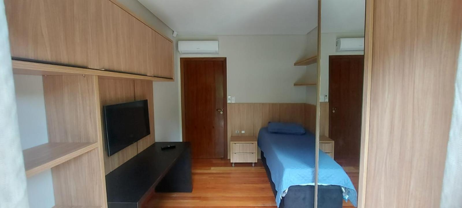 CASA PRAIA DE MARISCAL, BOMBINHAS