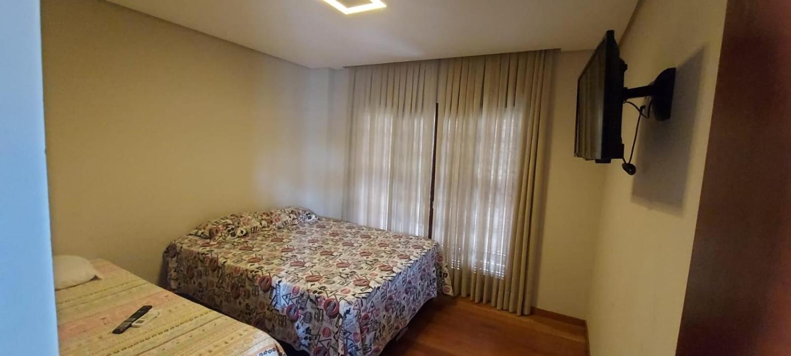 CASA PRAIA DE MARISCAL, BOMBINHAS