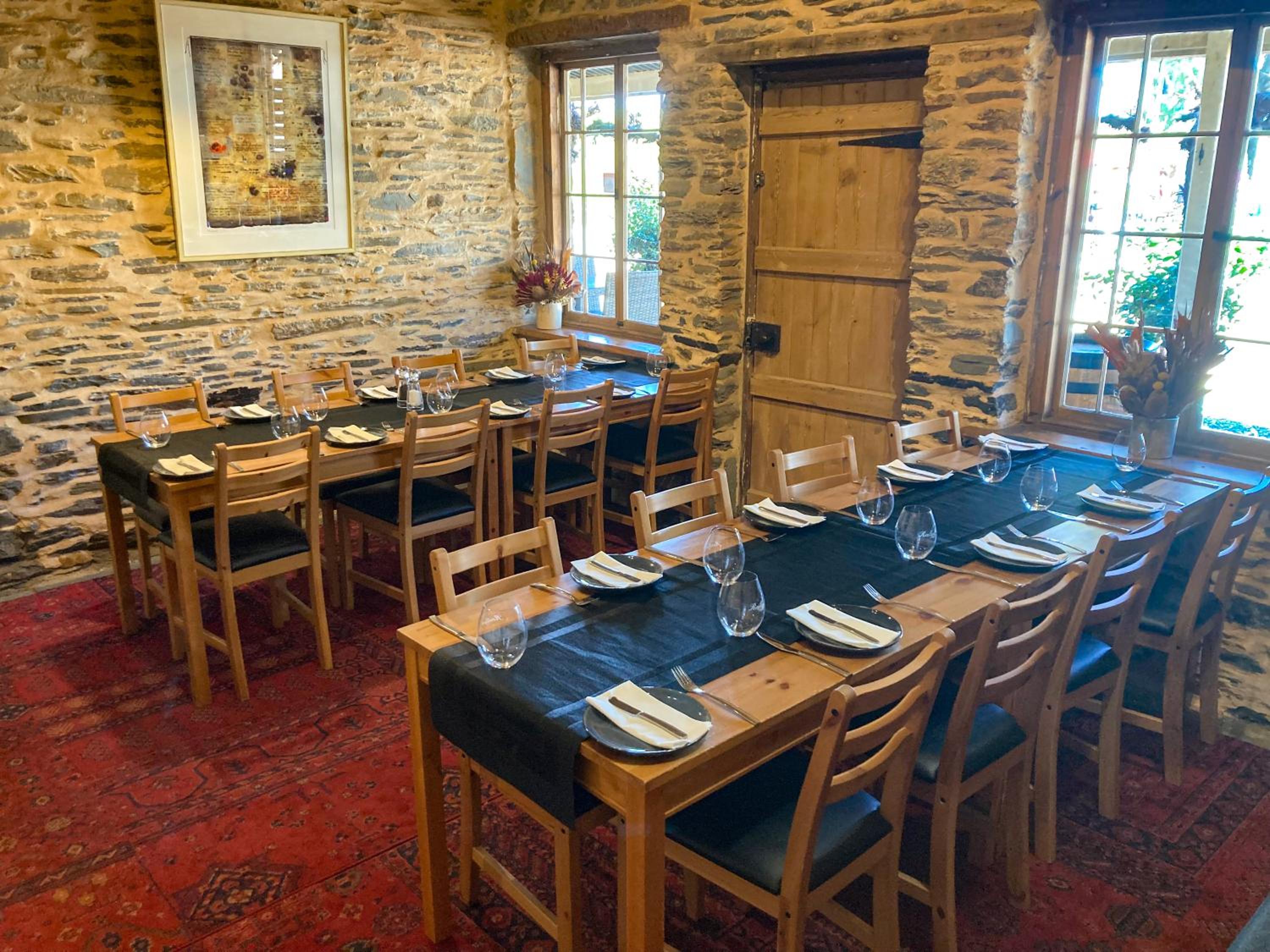 Reillys Wines Heritage Cottages