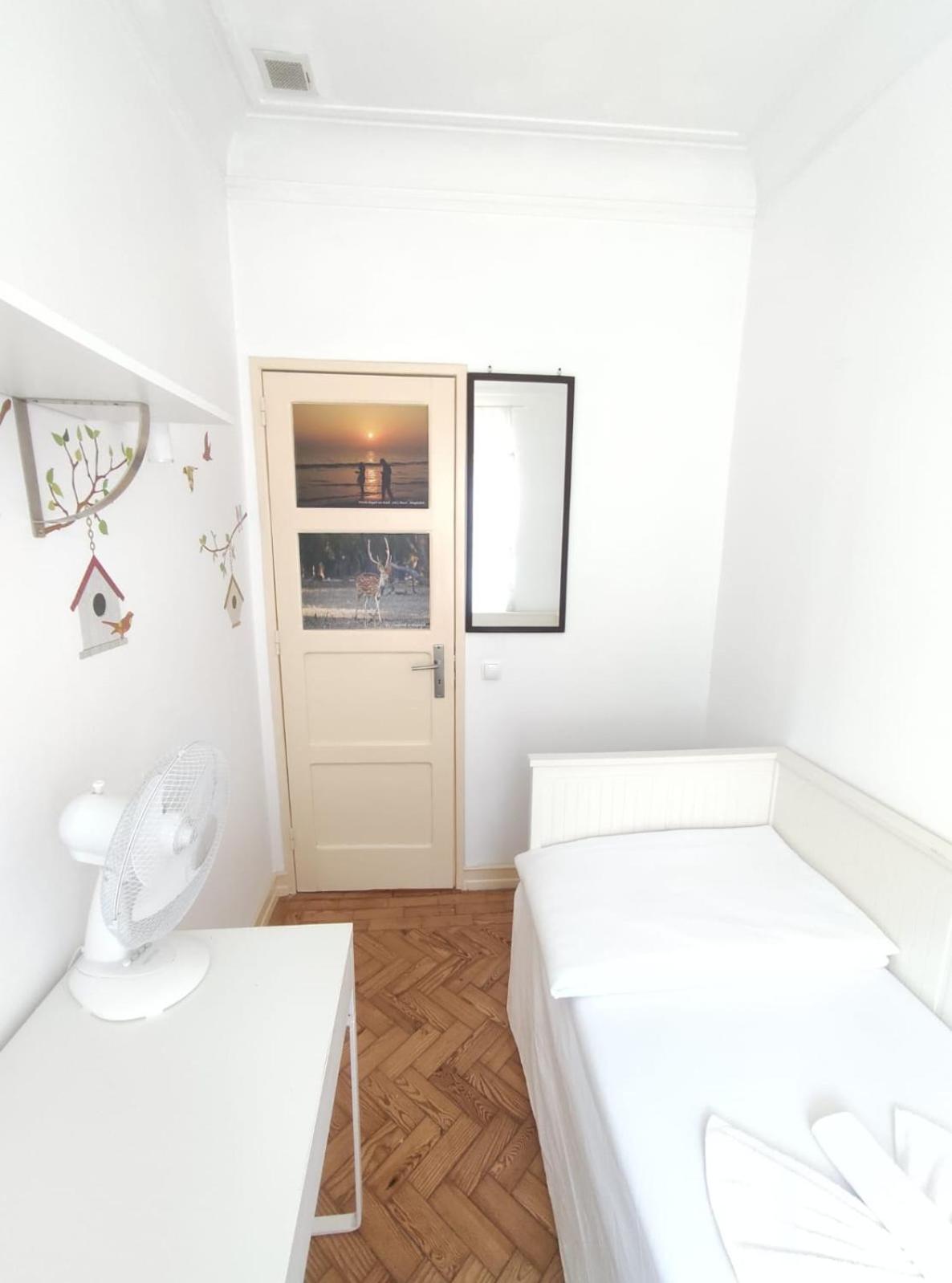 Memo Moscavide Guest House view 5