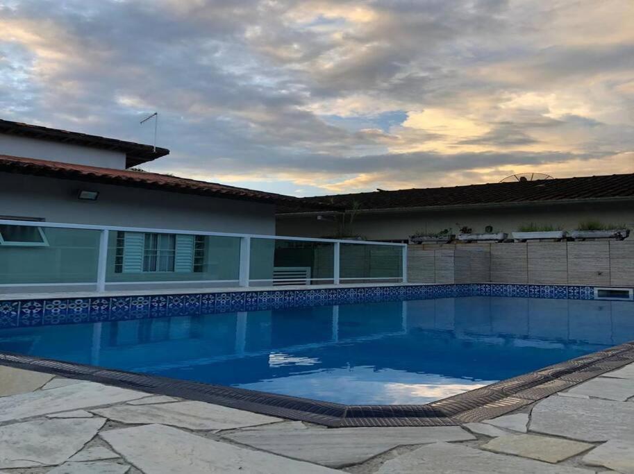 CASA JD SÃO LOURENÇO PISCINA AR WI-FI TV PRAIA