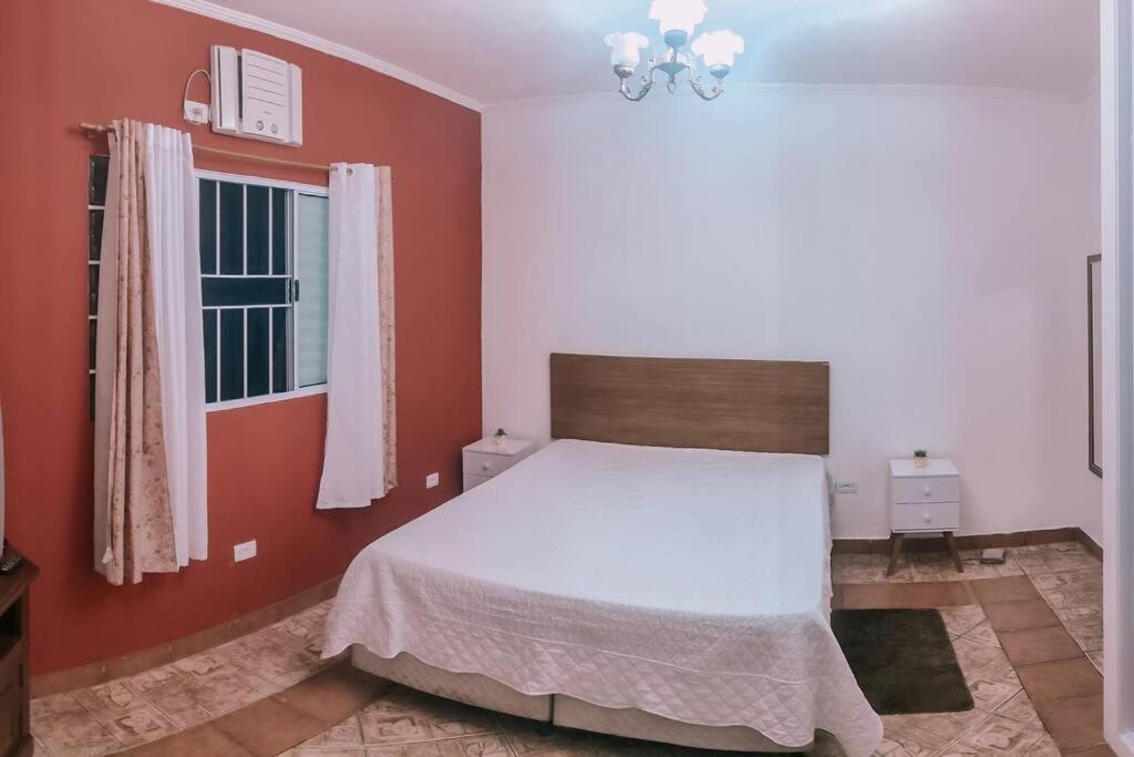 CASA JD SÃO LOURENÇO PISCINA AR WI-FI TV PRAIA