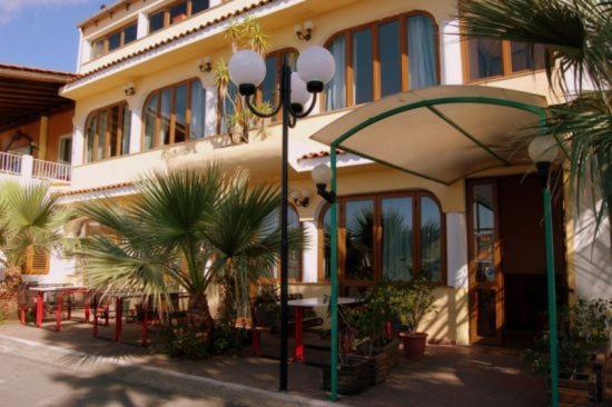 Hotel all'Antico Pozzo view 2