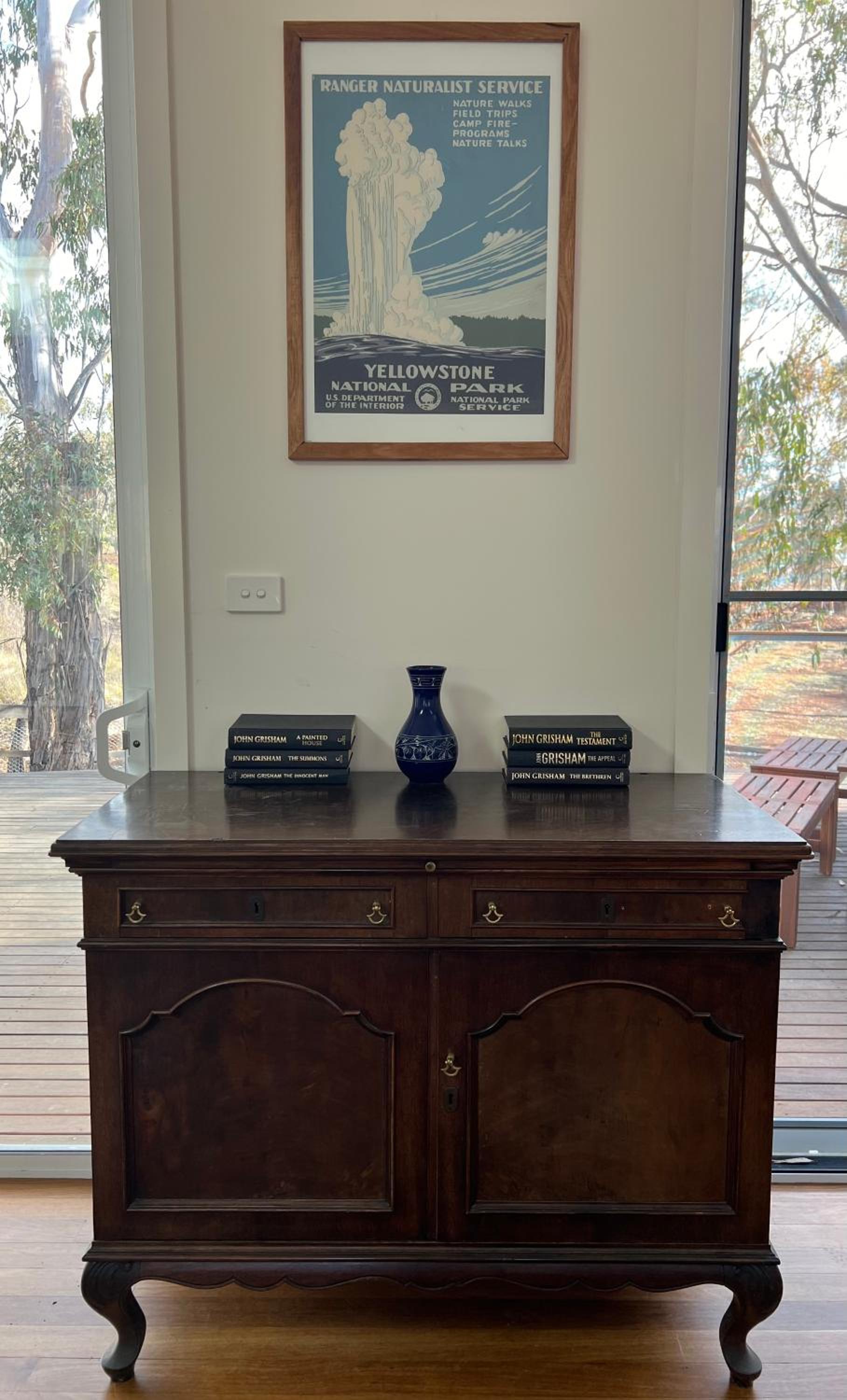 Summit House Armidale - 2 or 4 Bedrooms