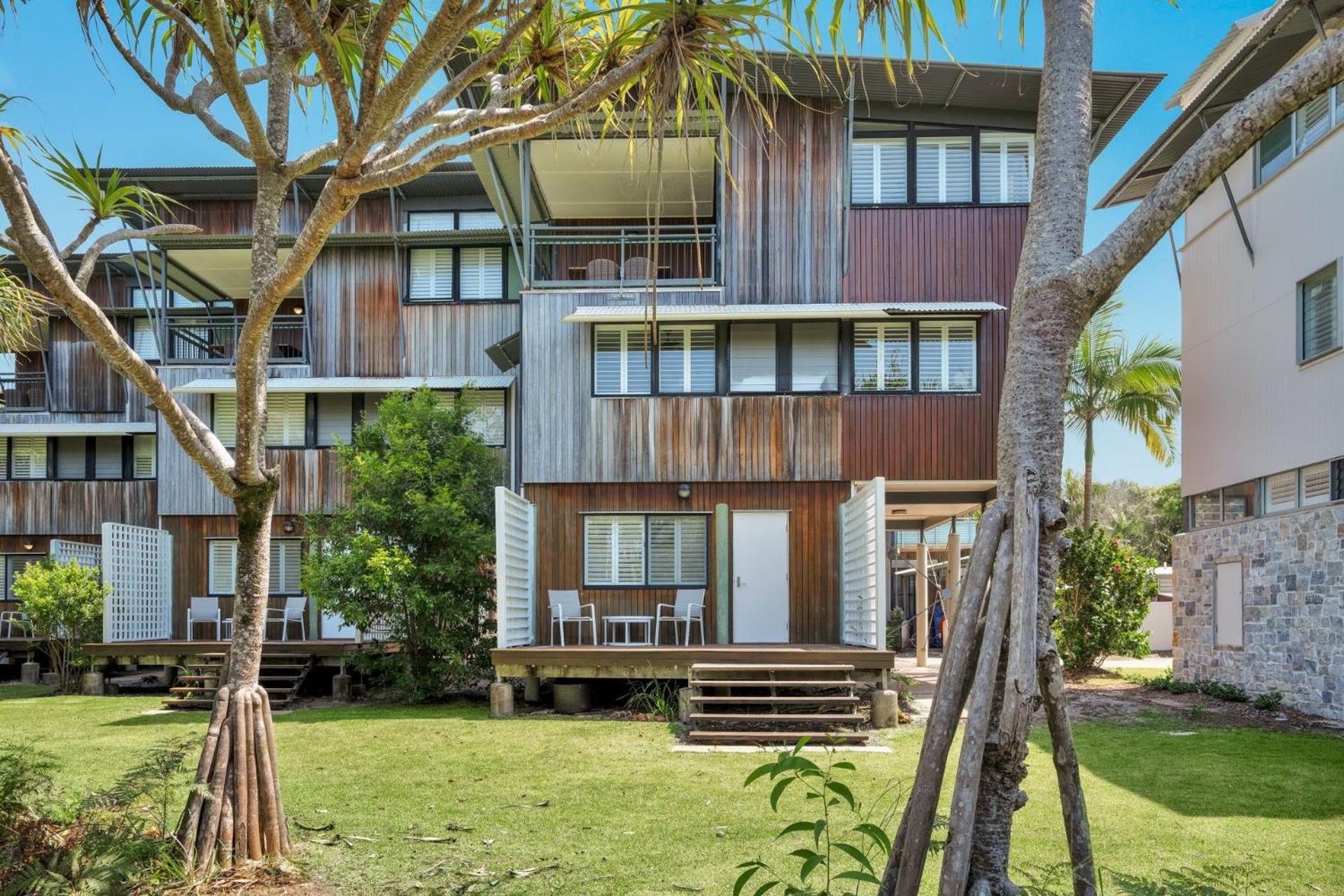 Surfside Beach House 21 Rainbow Shores