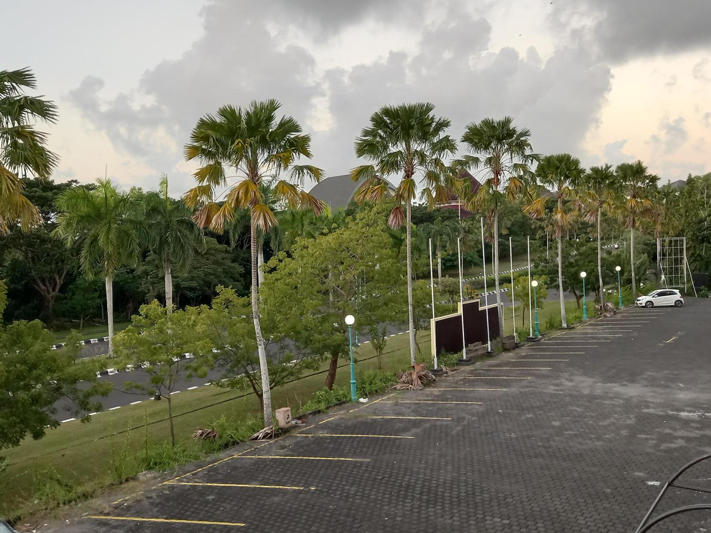 Rumah WJ Rooms and Suites view 3