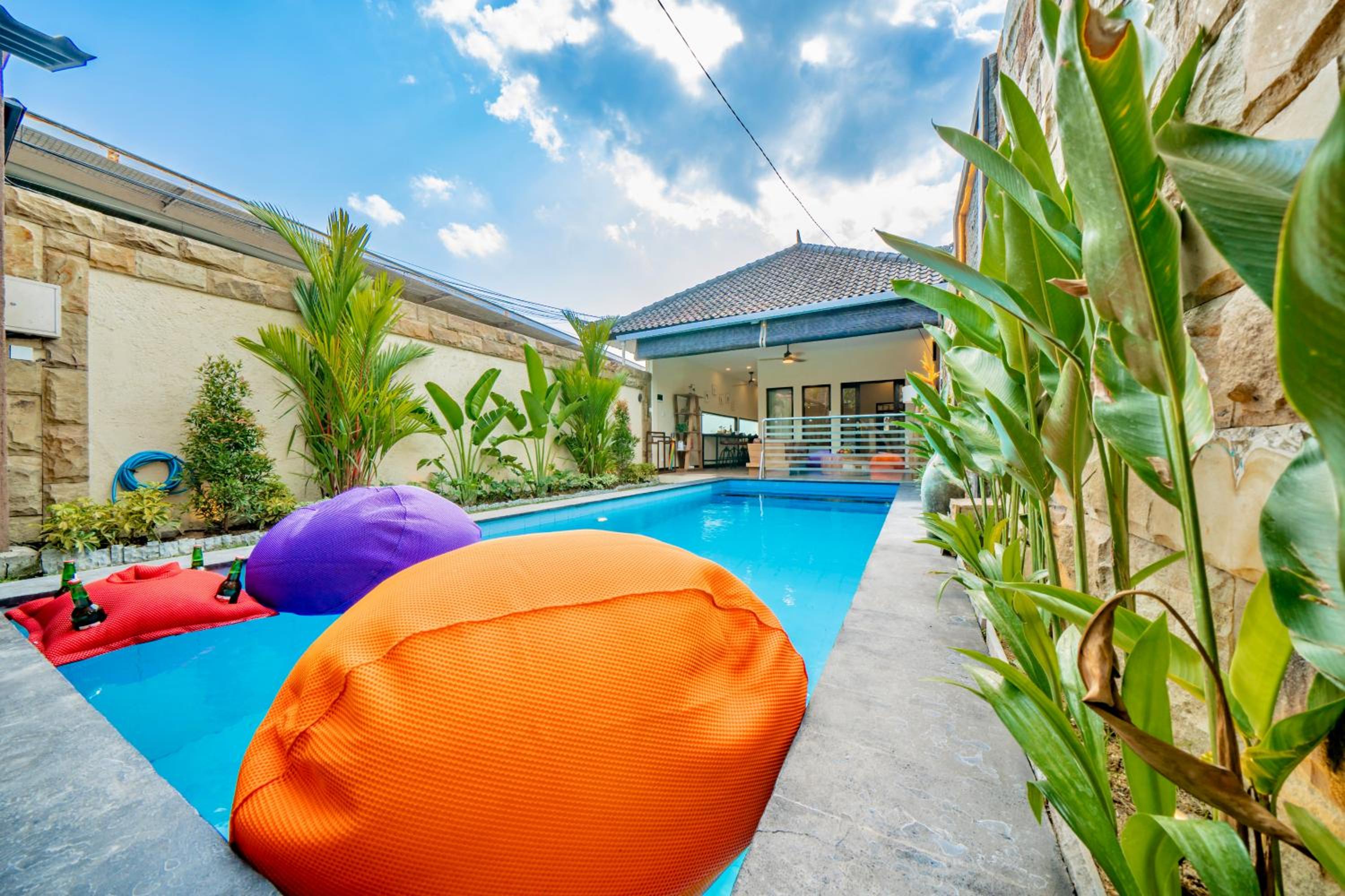 Villa Domino - *NEW* Luxurious 2BR w/ Pool @Central Seminyak view 5