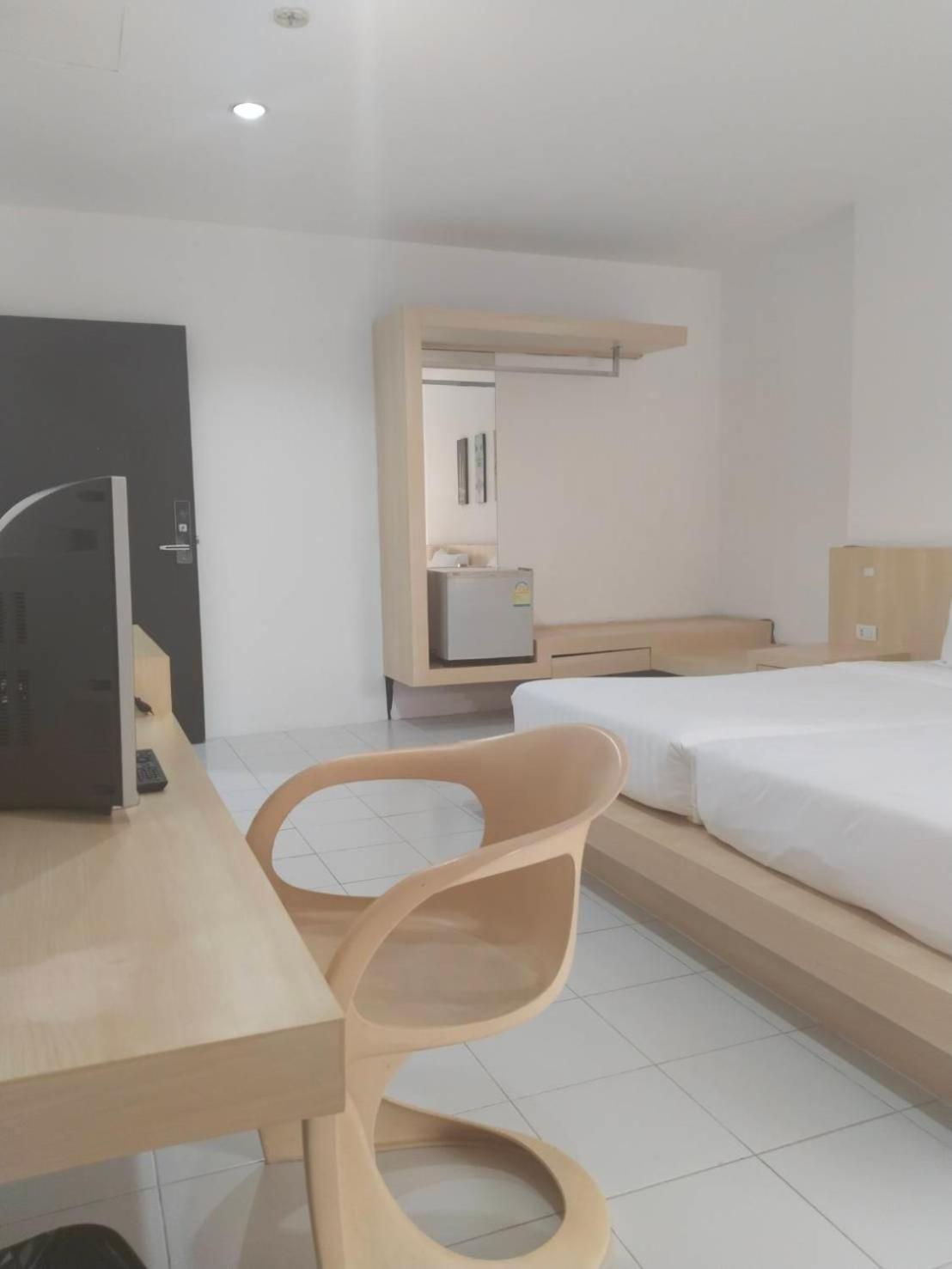 Urban Patong Residence, Patong Beach, Tailandia - 3