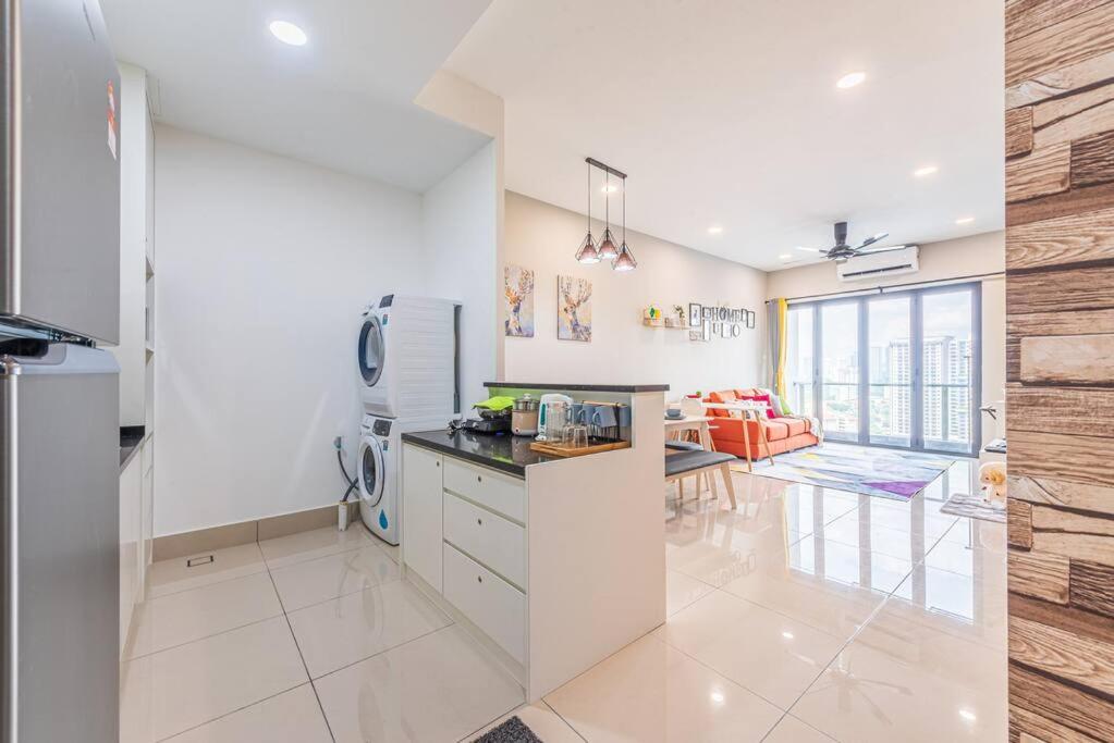 One Residence KL - Near Bukit Bindang TRX IKEA MYtown Sunway Velovity Mall