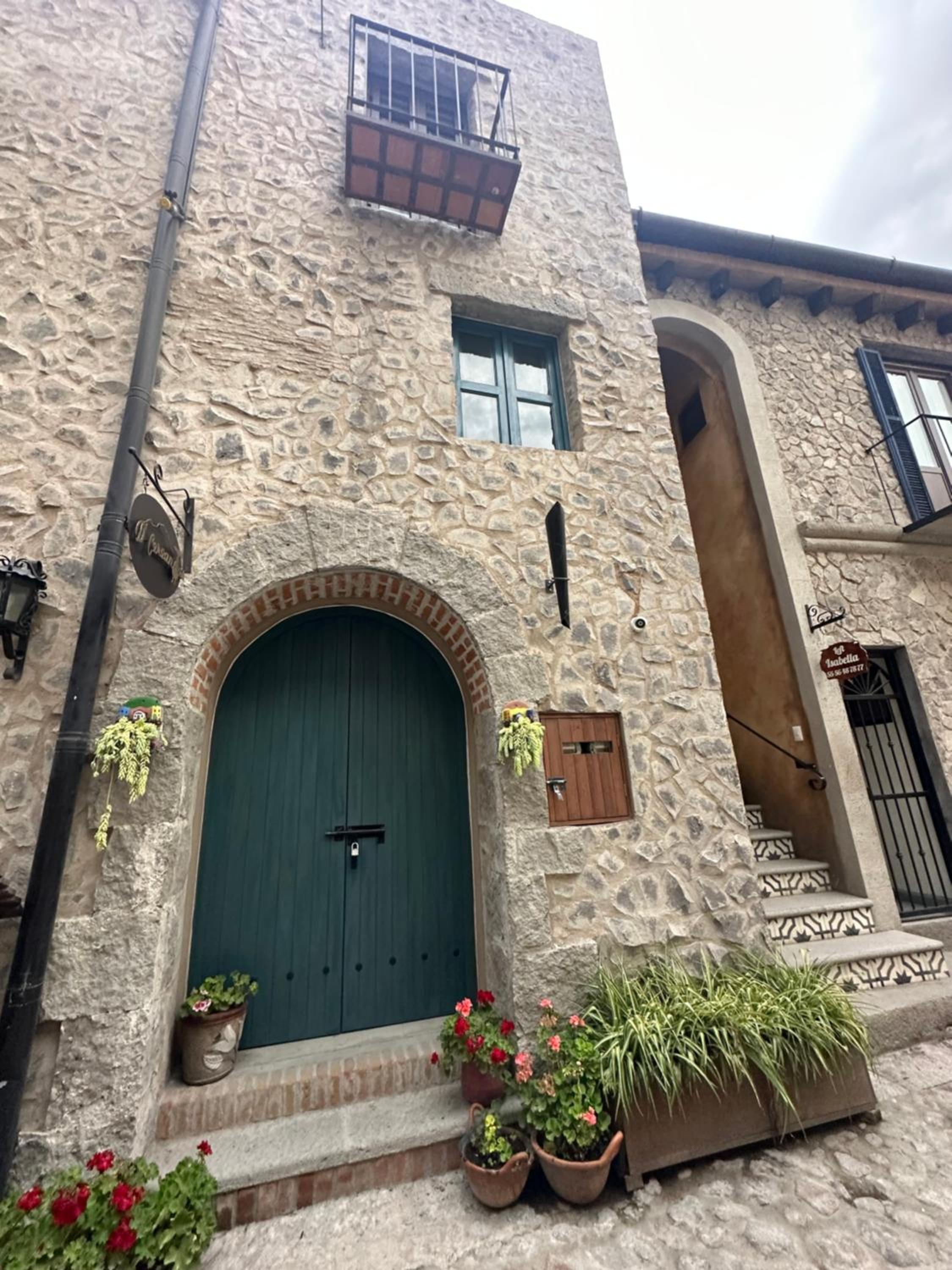 Hotel Villa Serena Val’Quirico - Image 1