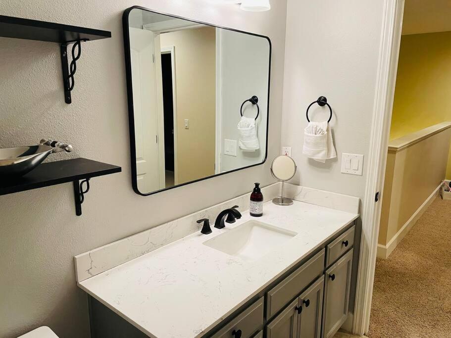 Albany Vacations - Sopra Bella- 4 bedroom home - Property Image 5