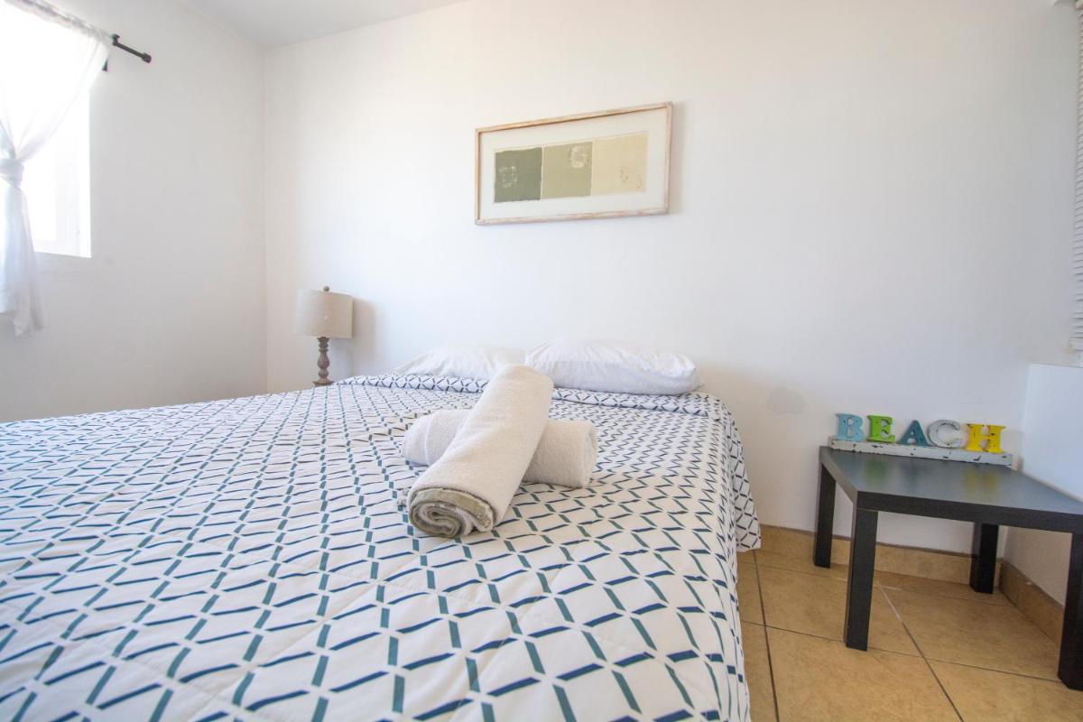 Beachfront, sun, sand & fun - Cozy 1 Bdr Apt view 3