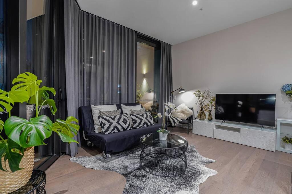 Delicated Loft in Central 2Bed 2.5Bath 2Carpark