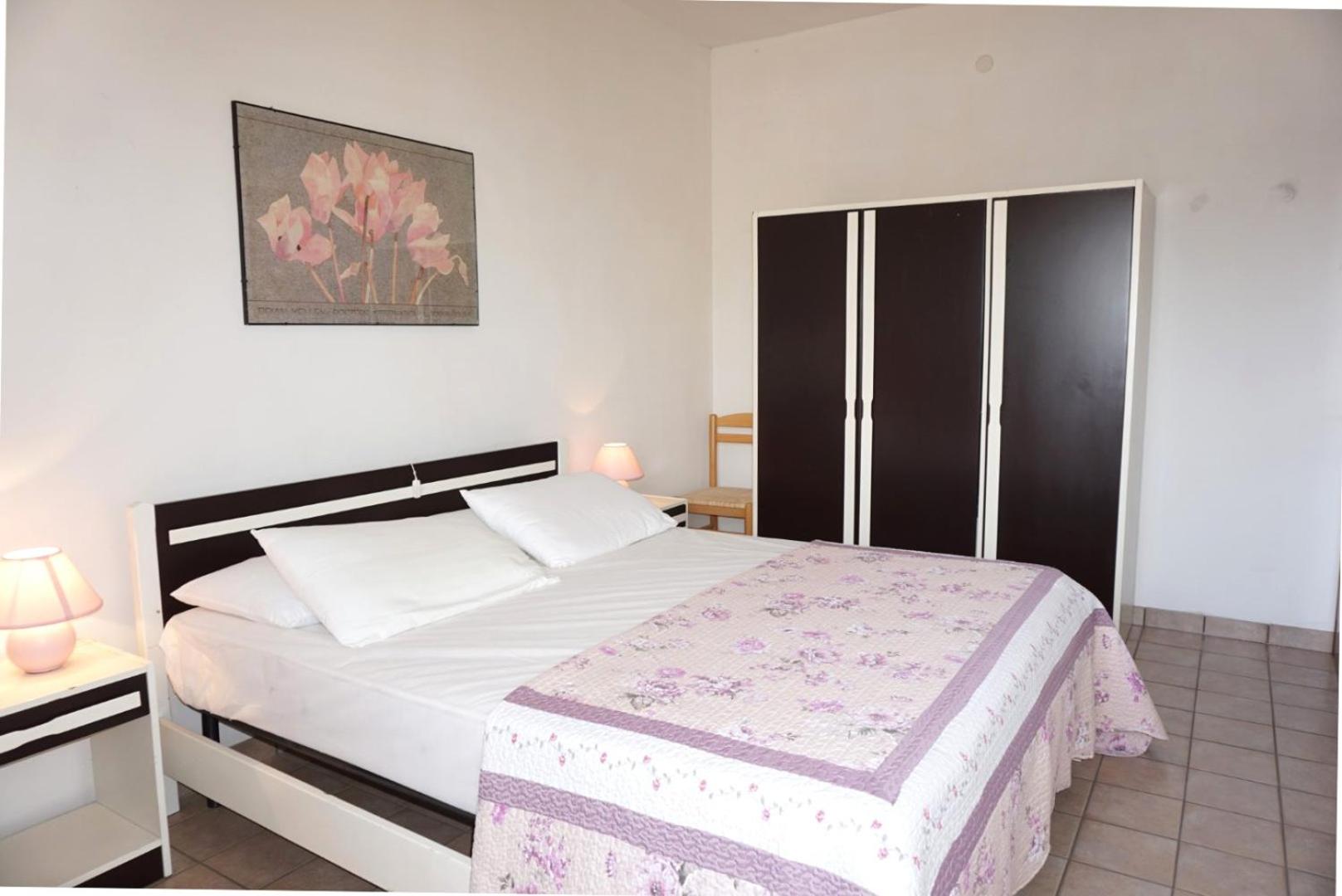 Relax in our seaview flat