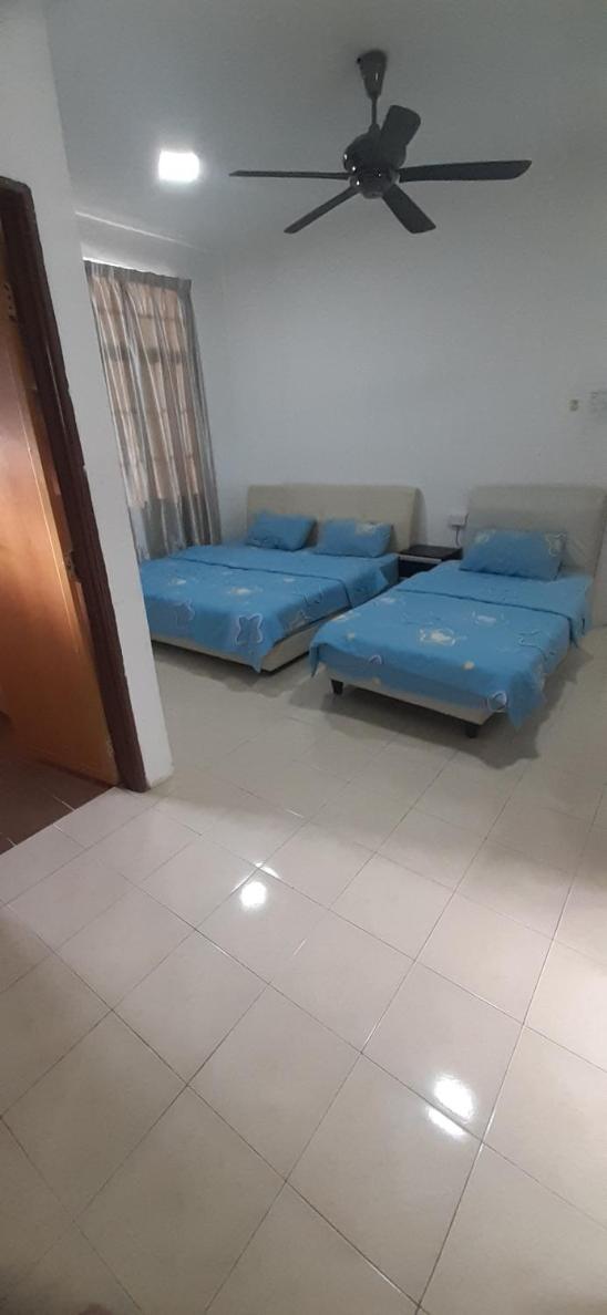 AISYAH MUSLIM HOMESTAY BRINCHANG CH ada coway kipas syiling photo 1