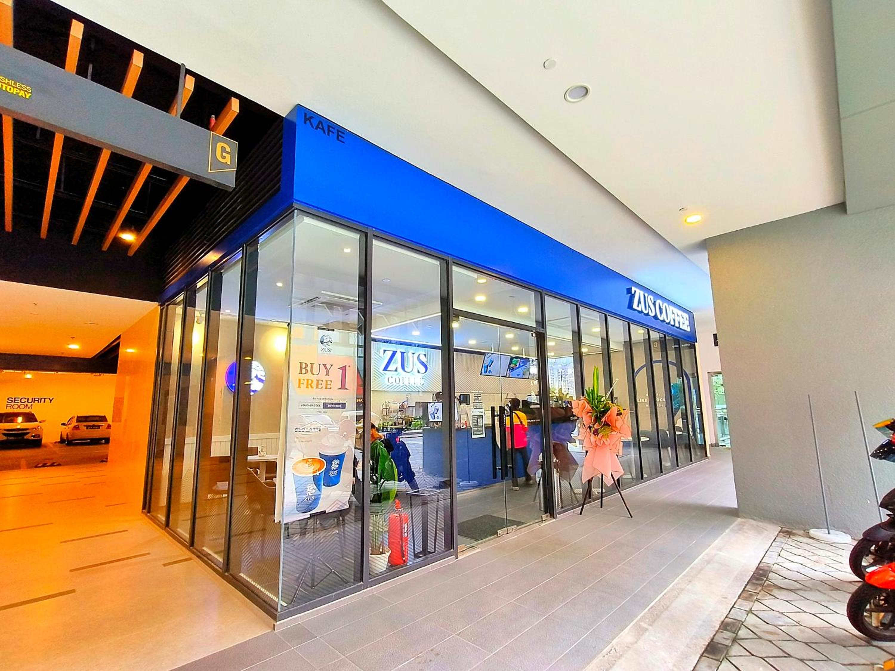 KL Sunway Velocity Two - Link Bridge to Velocity Mall & MRT - Spacious 3B-2R Apart for 6-8pax
