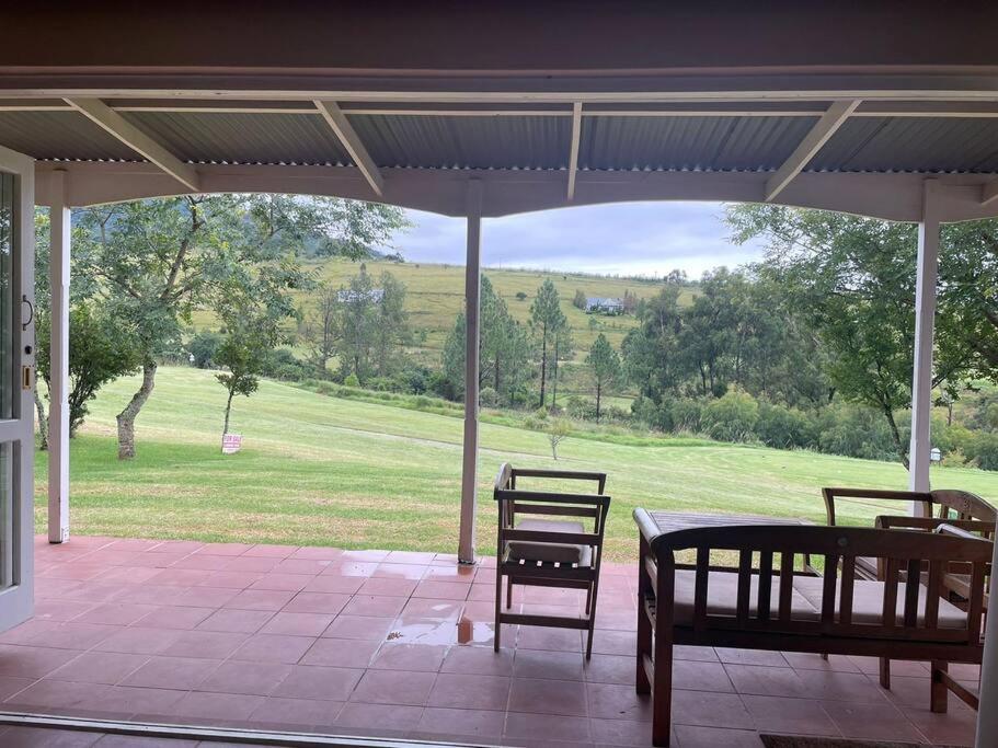 Precious, Peaceful 3bedroom, 6 sleeper family home! view 4