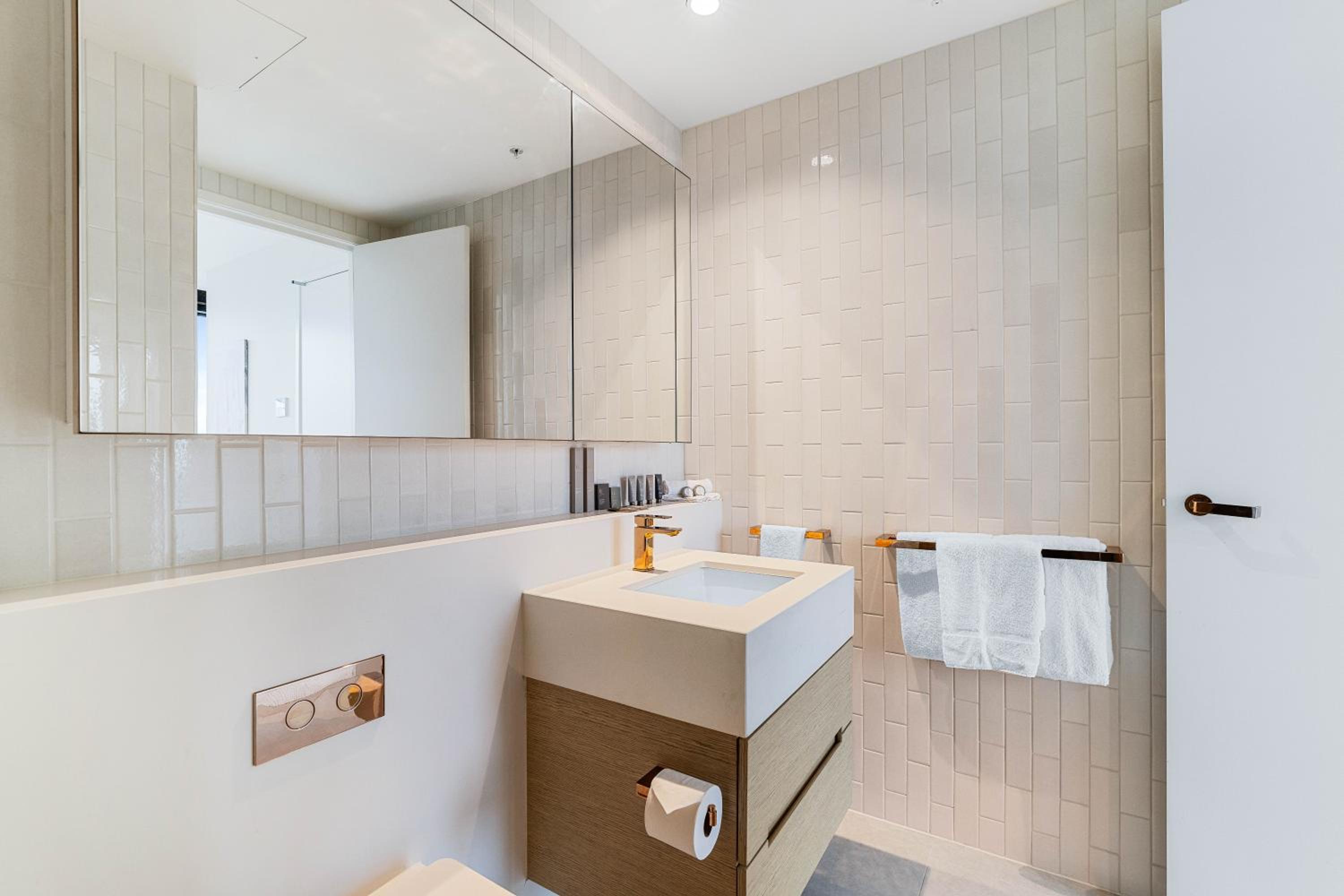 Collins House Apartments by CLLIX