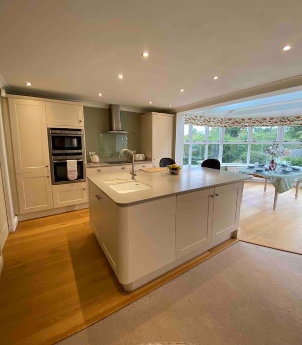 Kings Lynn Vacations - School Cottage Shernborne Sandringham Estate - Property Image 32