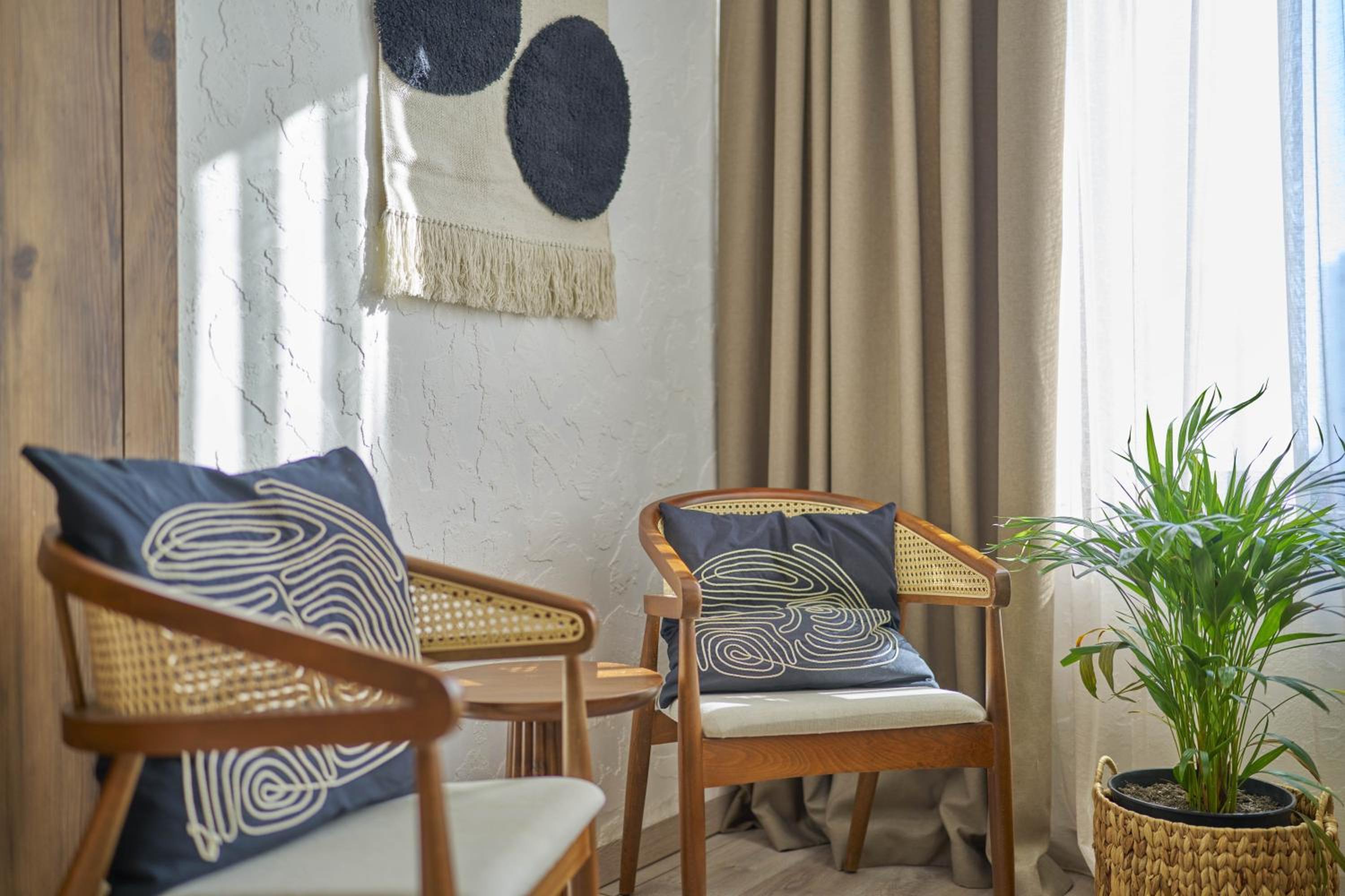 Der Inn Lara - Image 32