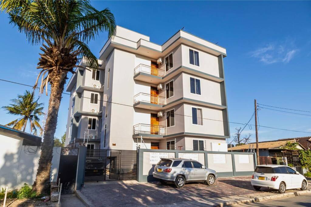 Cozy & Stylish 1-Bedroom Apartment by Havana Properties located in Kinondoni Vijana