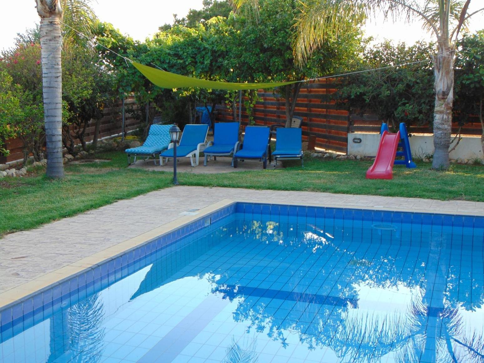 SIRENS BEACH GREEN VILLA Licence Number 00792