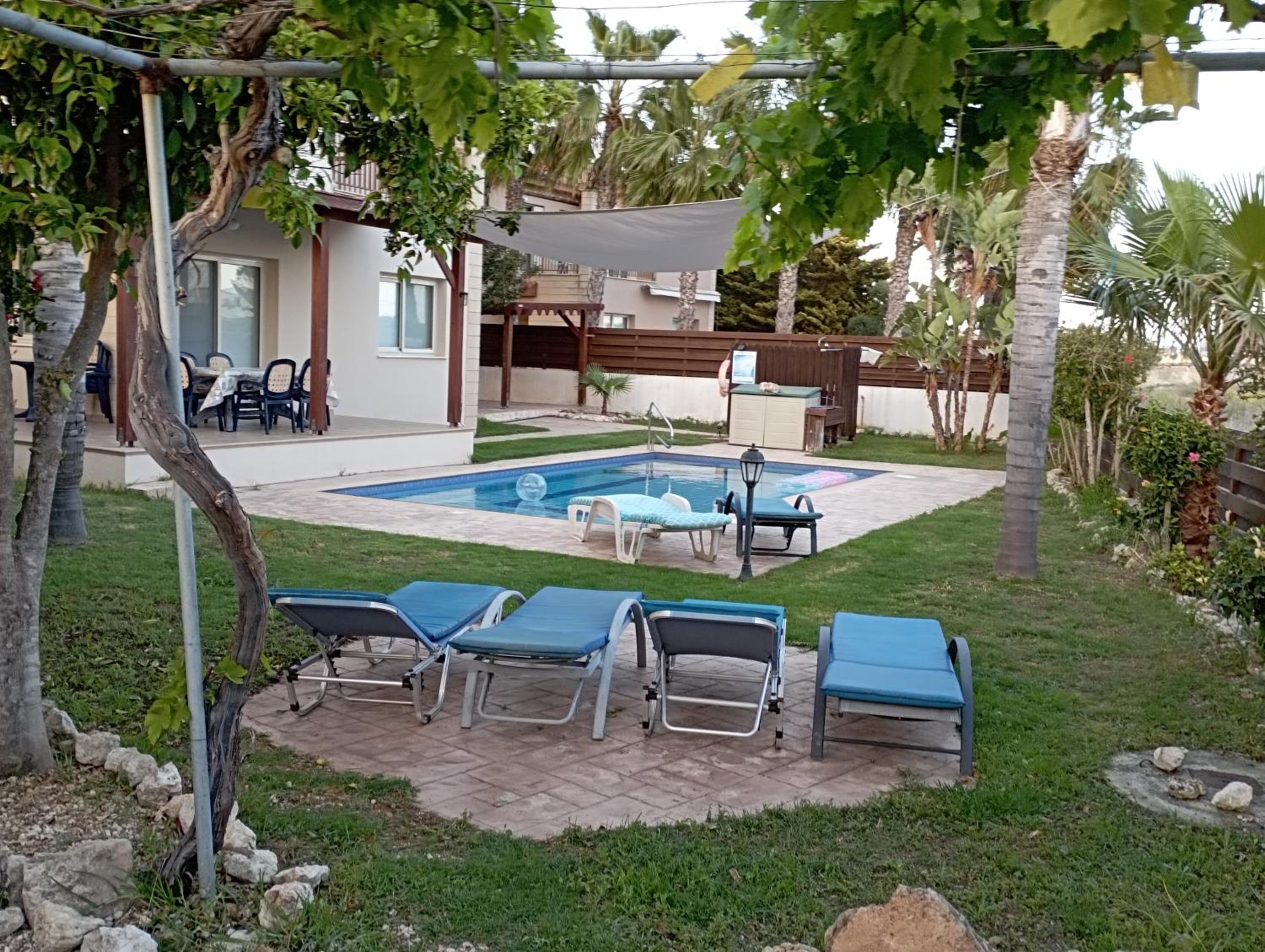 SIRENS BEACH GREEN VILLA Licence Number 00792