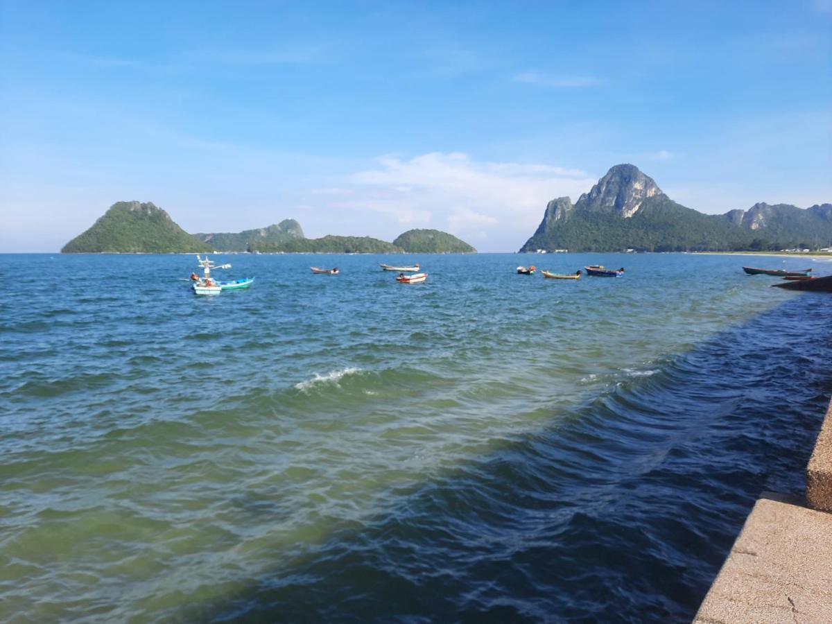 ThaiMex Cafe & Homestay Adult Only