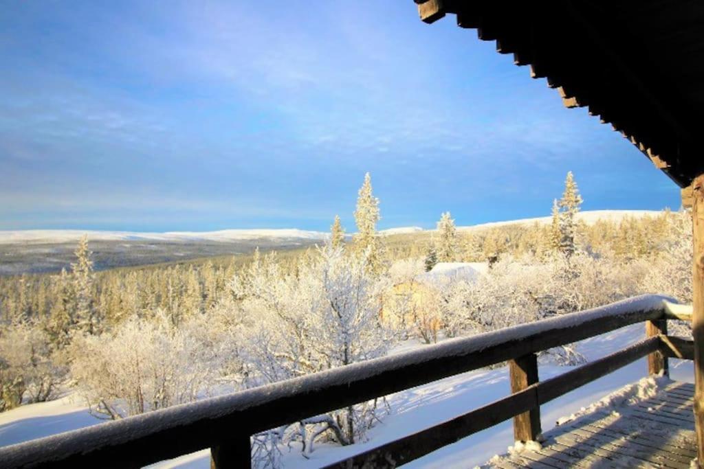 Fantastiskt 10+2bädds stuga i Klövsjö view 3